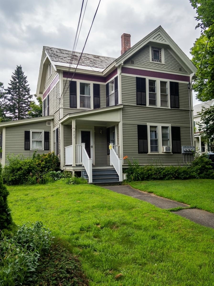 820 Western Avenue photo 12