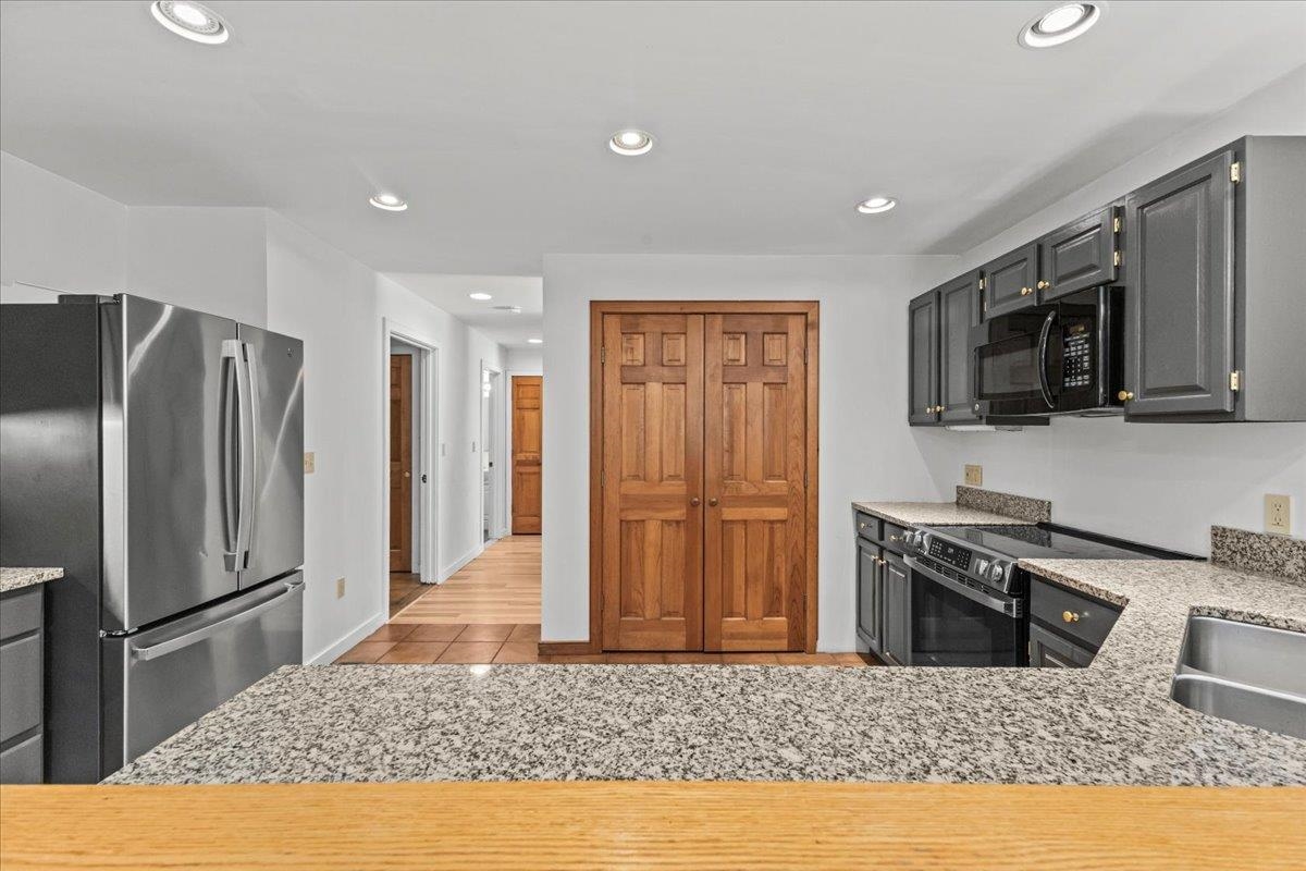 110 Strom Farm Lane photo 14