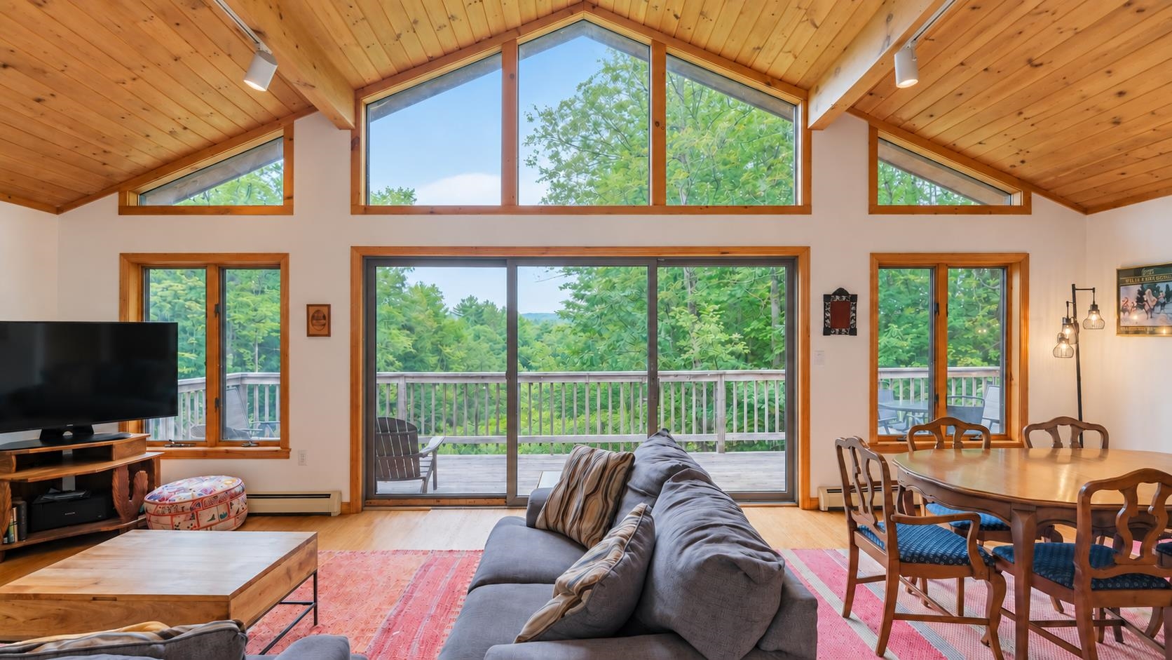312 Tierney Road photo 9