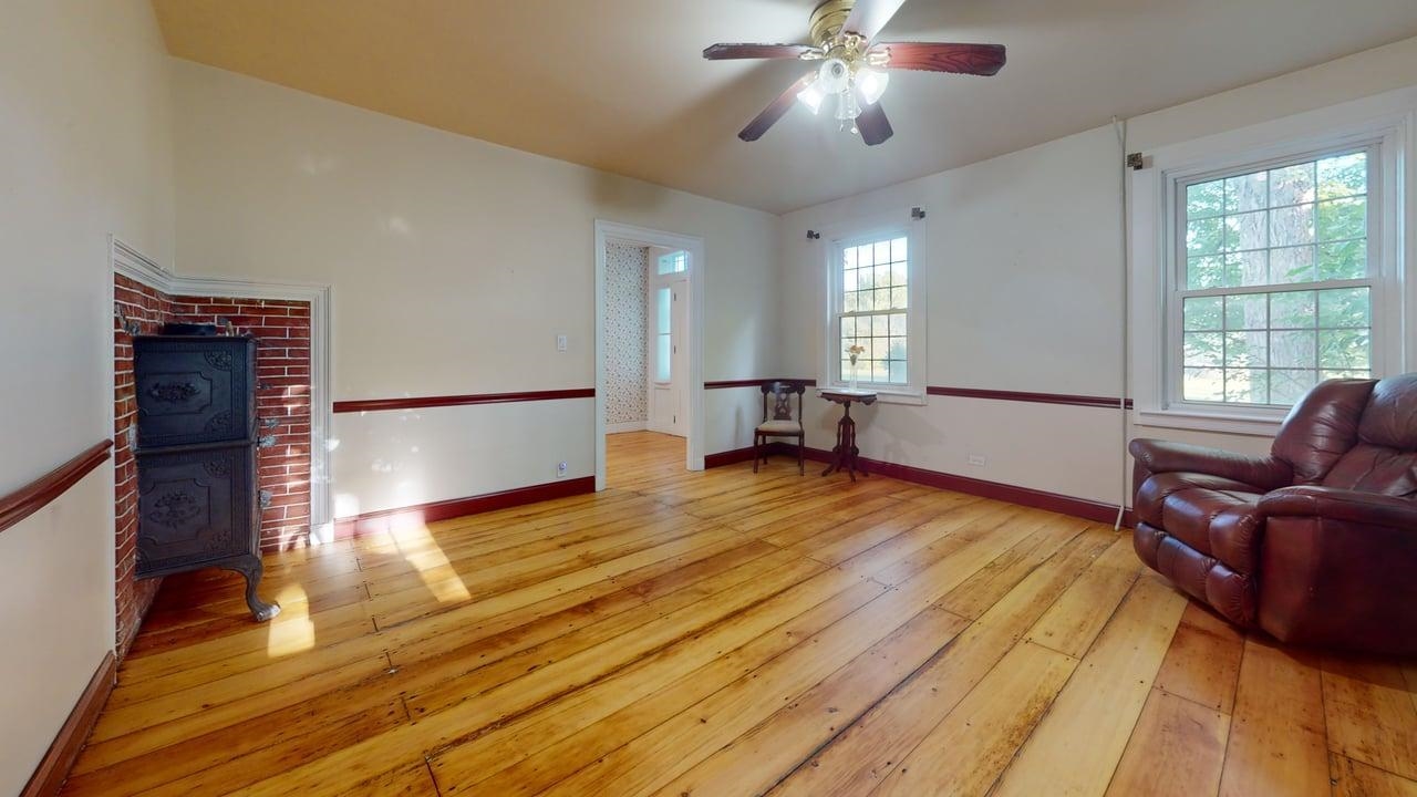55 Richard Road photo 18