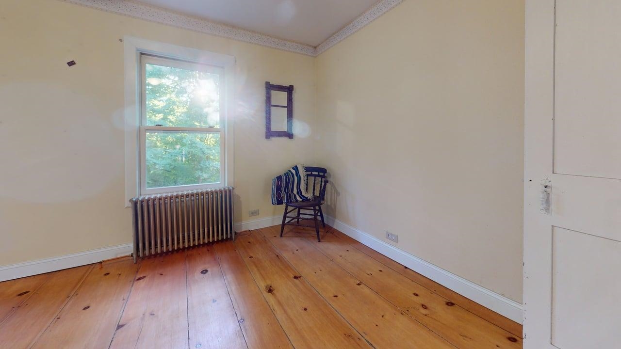 55 Richard Road photo 37