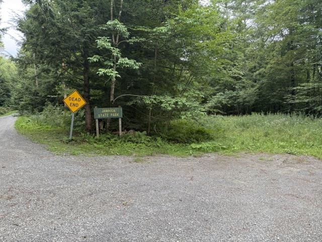 0 Under the Mountain Road photo 4