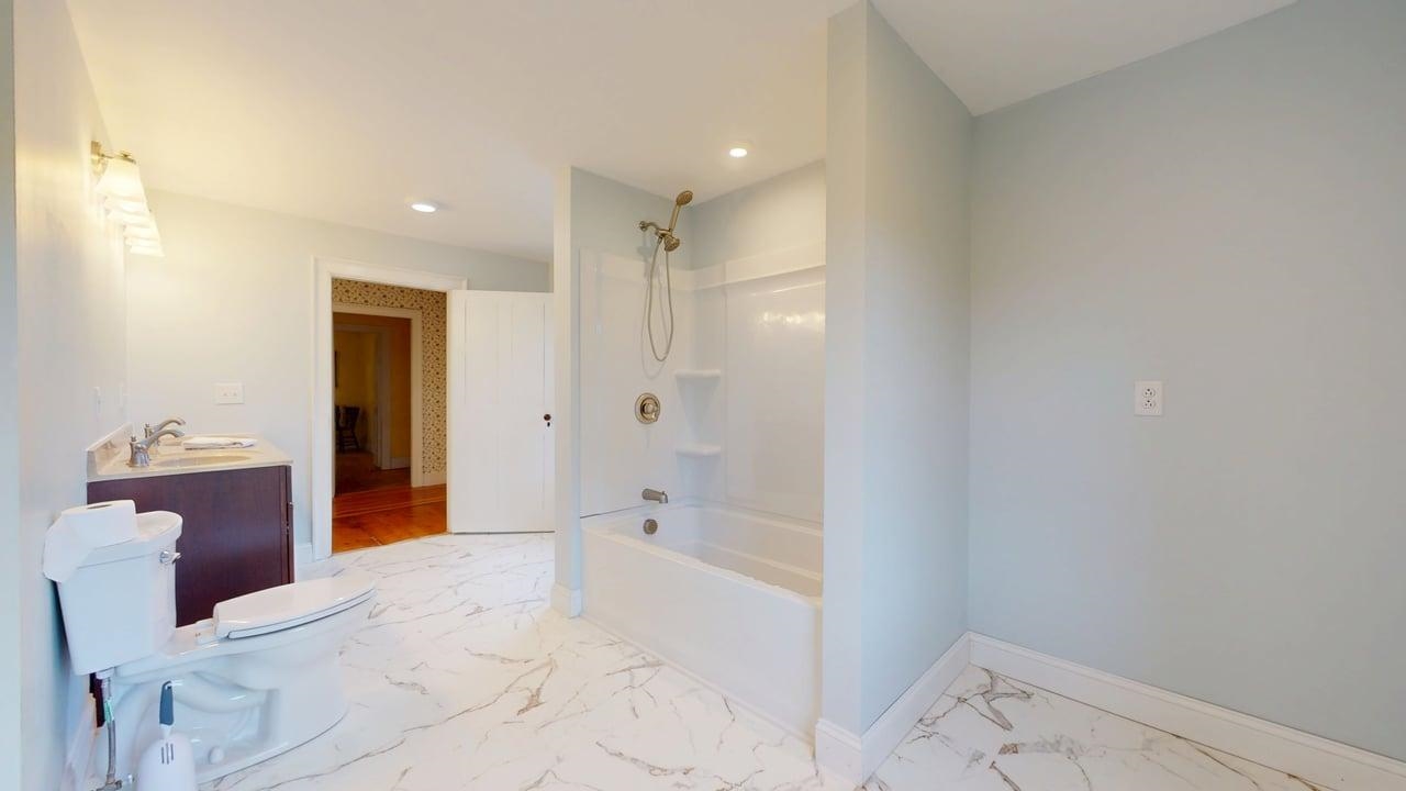 55 Richard Road photo 50