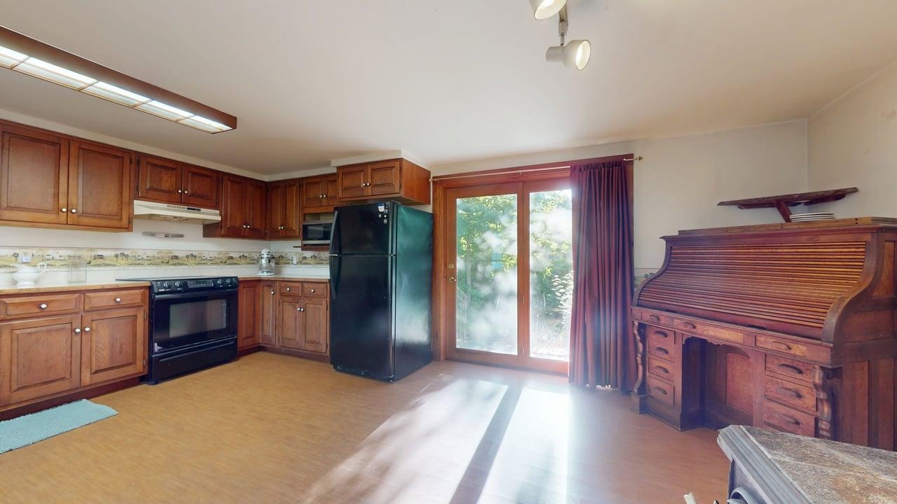 55 Richard Road photo 9