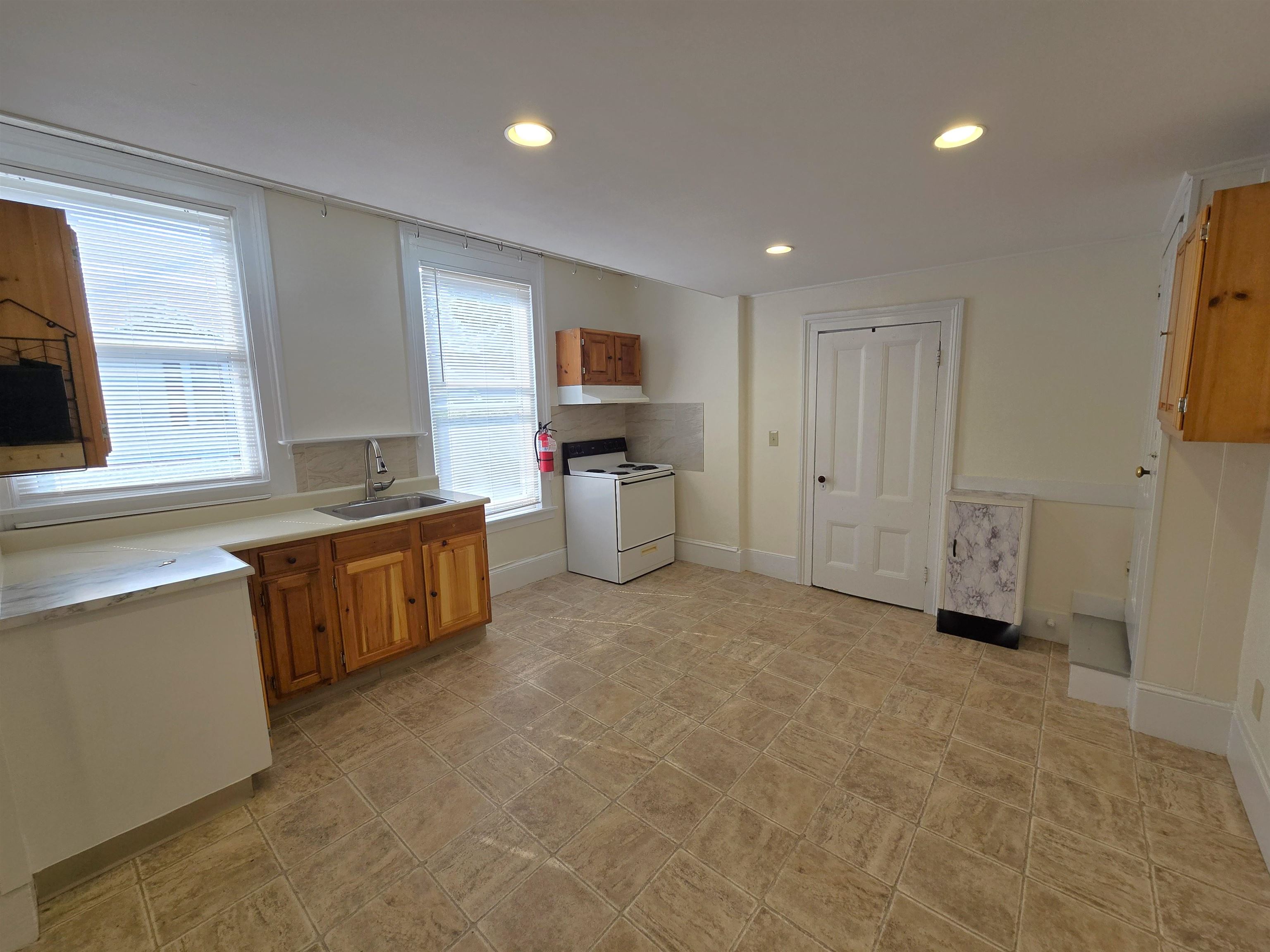 50 Terrace Street photo 12