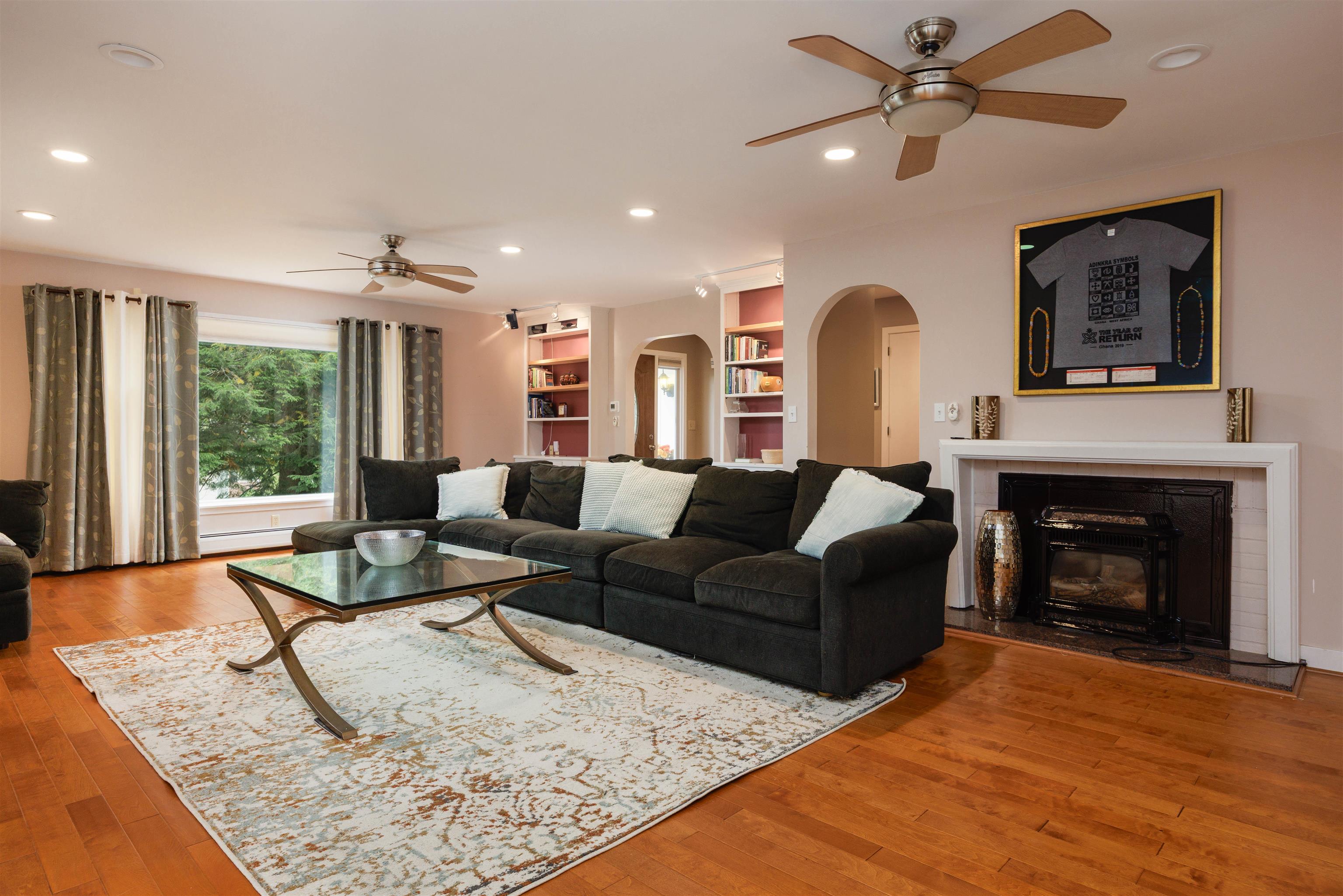 207 Westwood Drive photo 6
