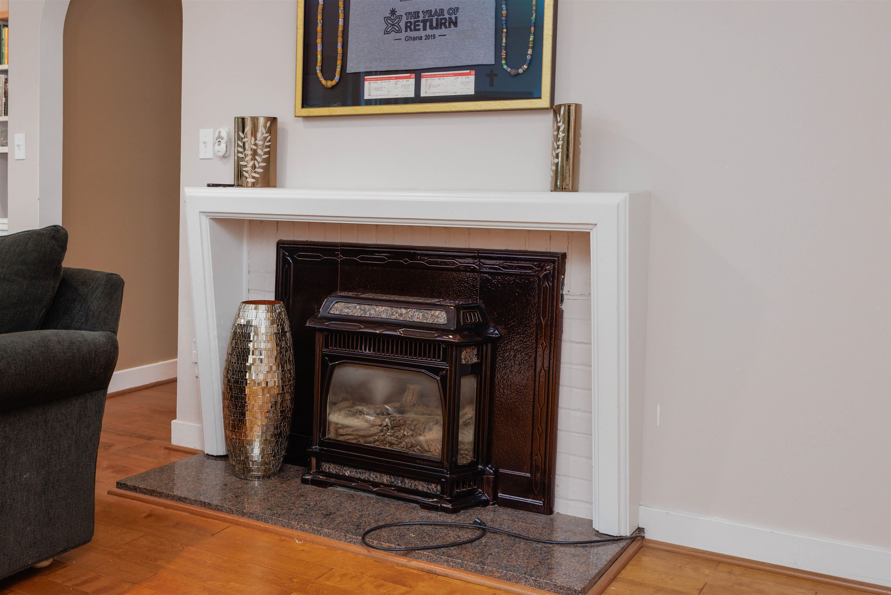 207 Westwood Drive photo 8