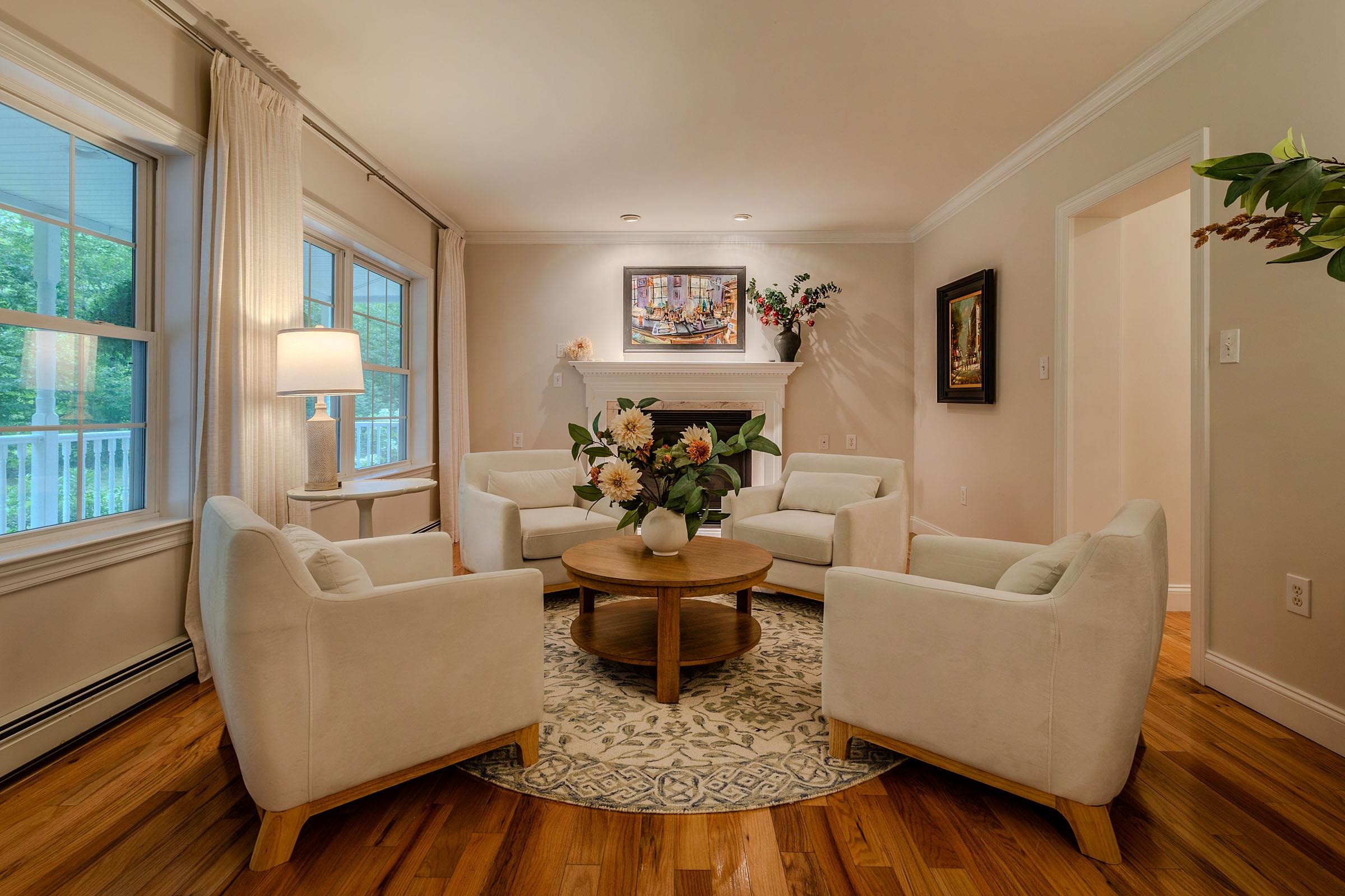 145 White Farm Lane photo 3