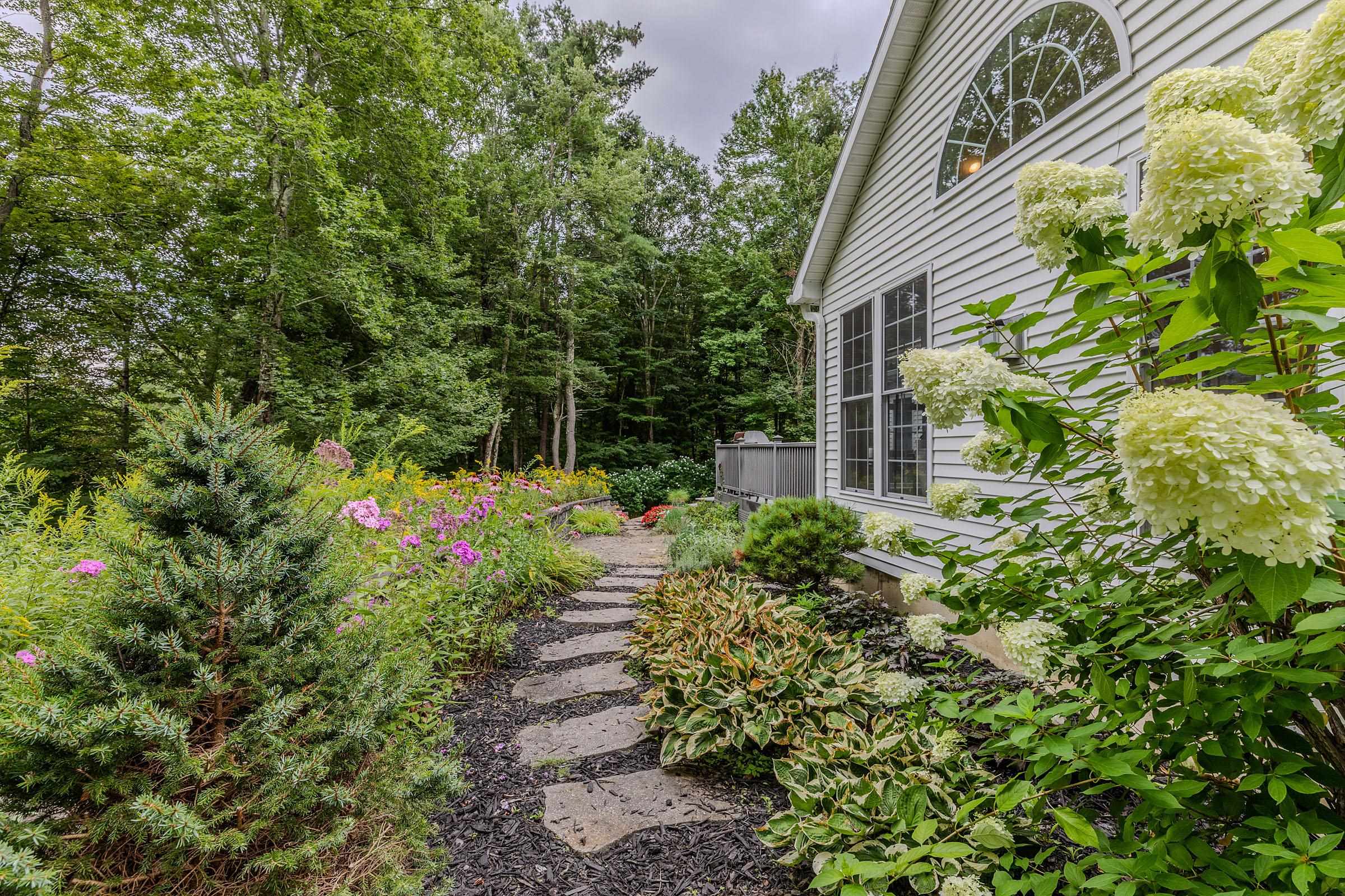145 White Farm Lane photo 45