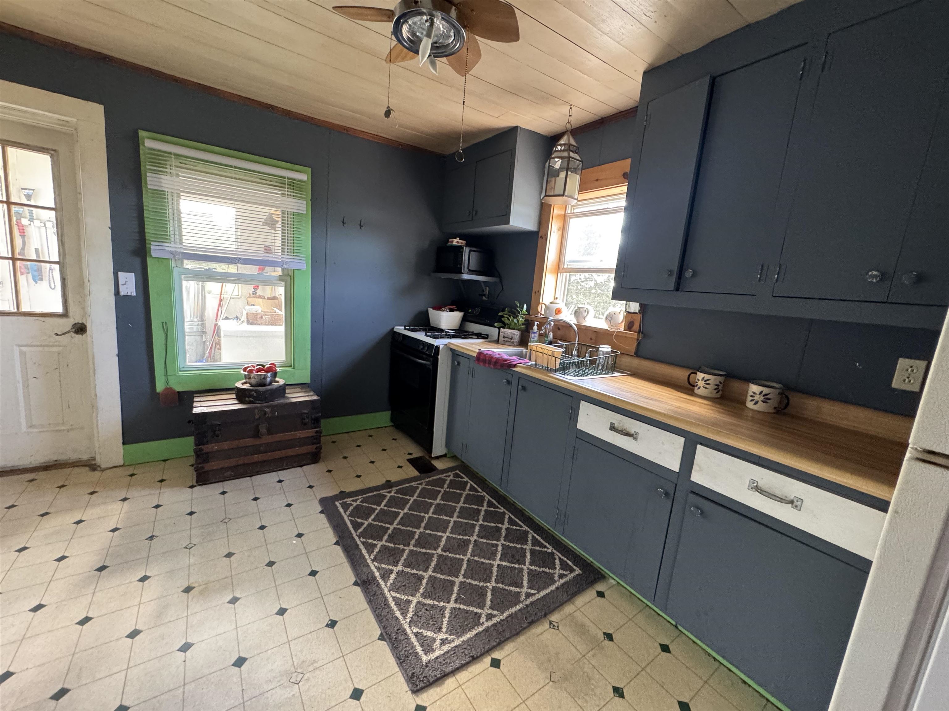 166 Perley Road photo 18
