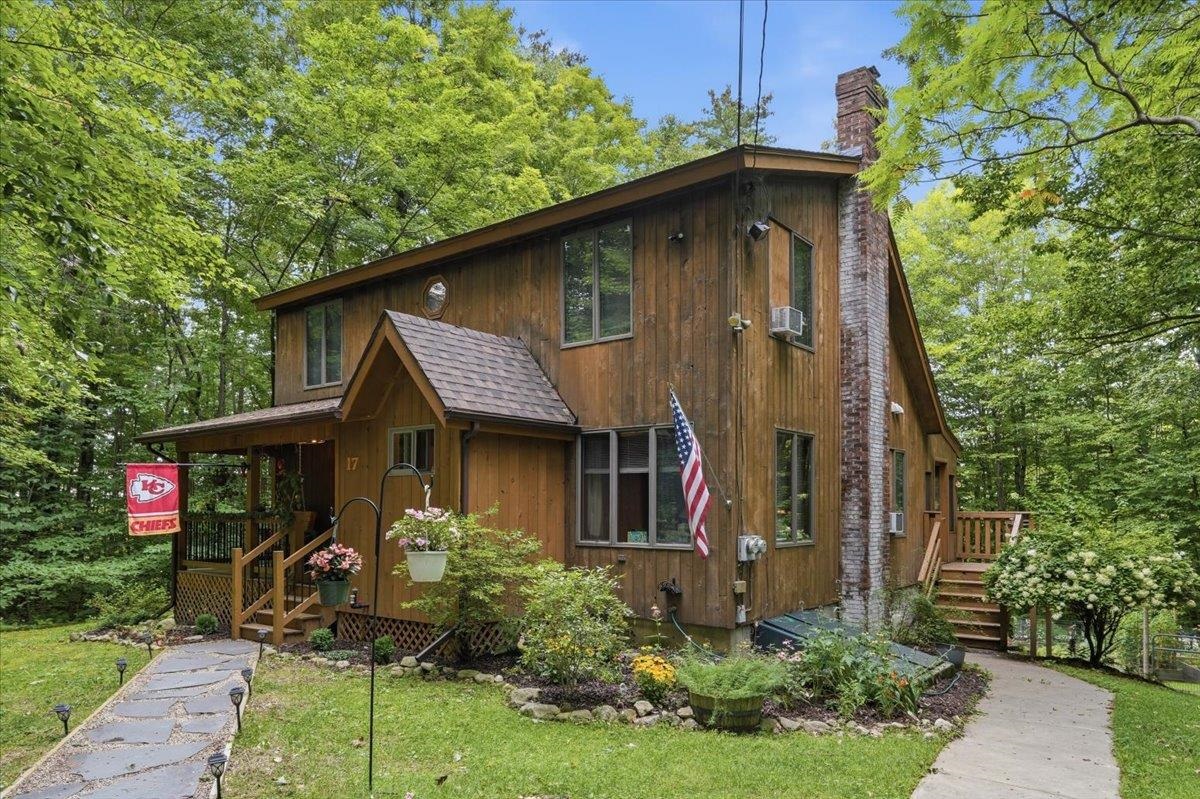 17 Forest Ridge Road photo 2
