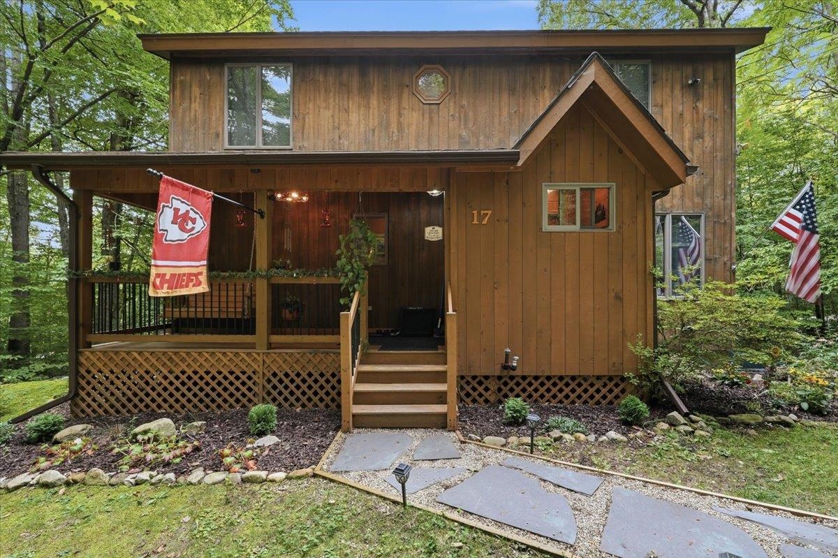 17 Forest Ridge Road photo 3