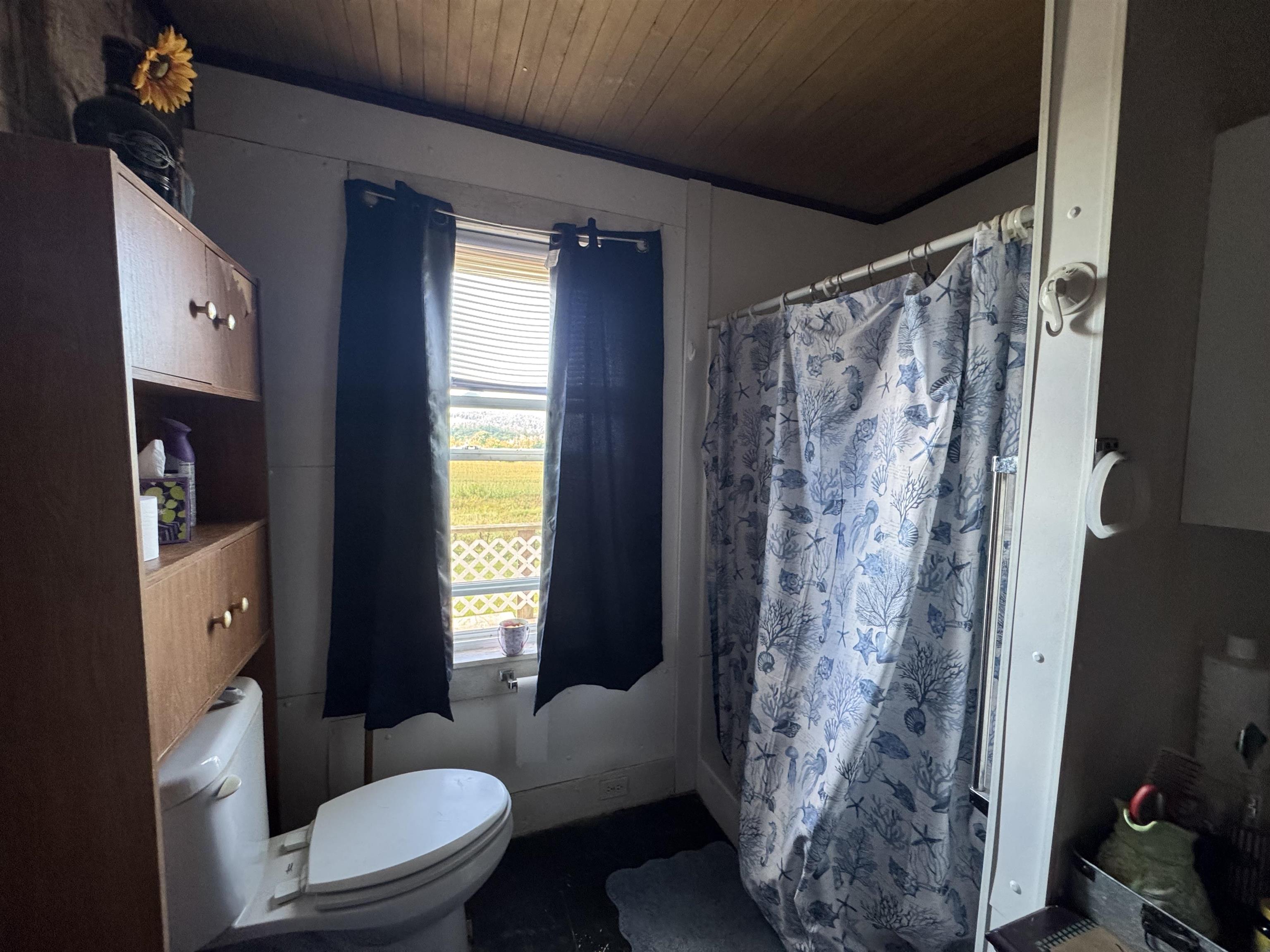 166 Perley Road photo 32