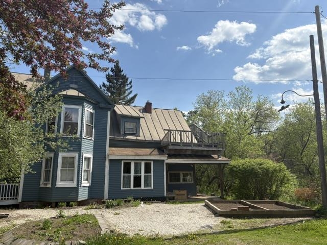 11 Maple Street photo 35