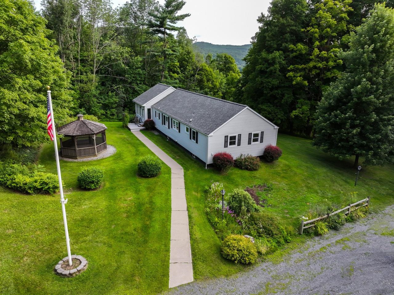 240 Jericho Road photo 45