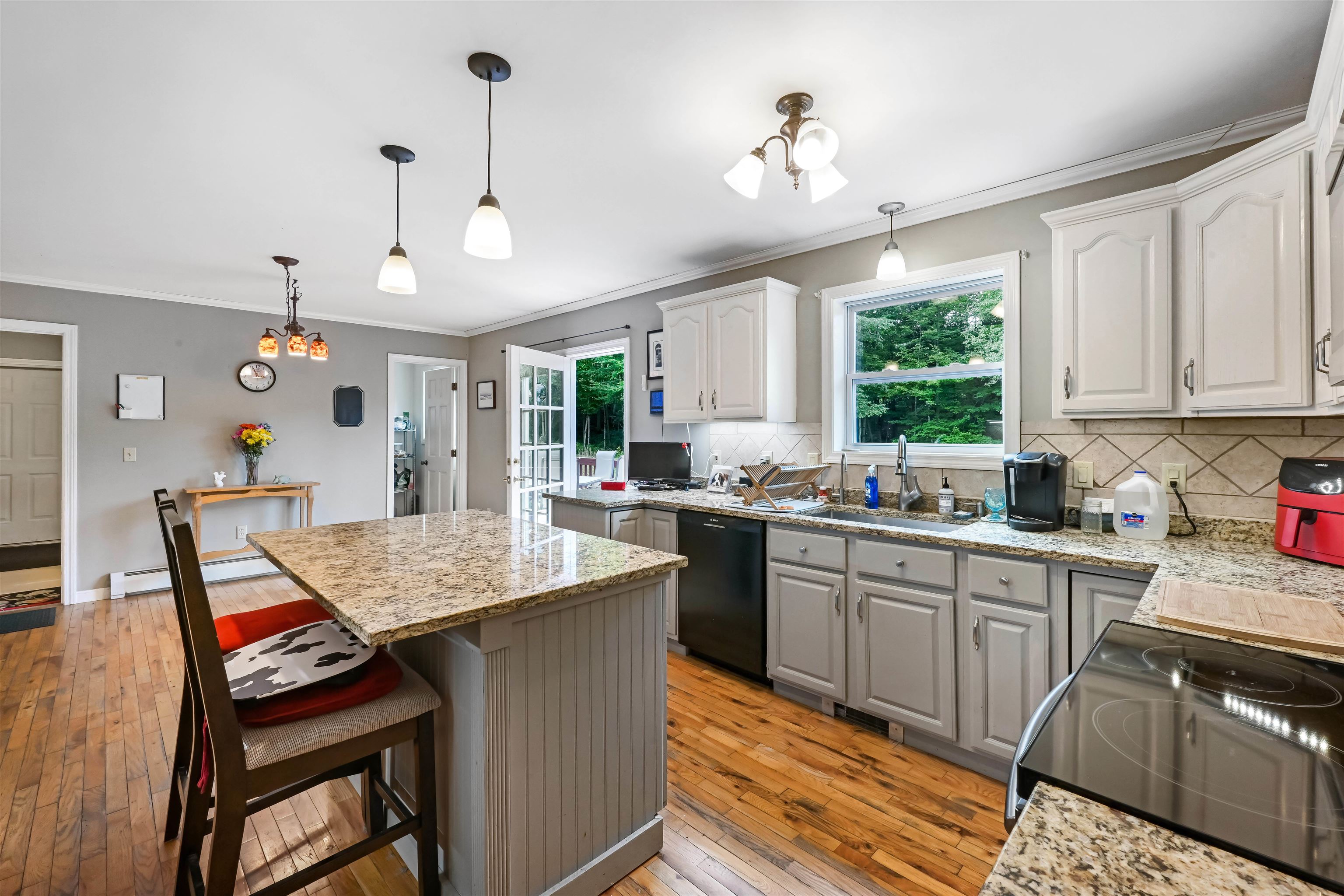 67 Applewood Drive photo 6