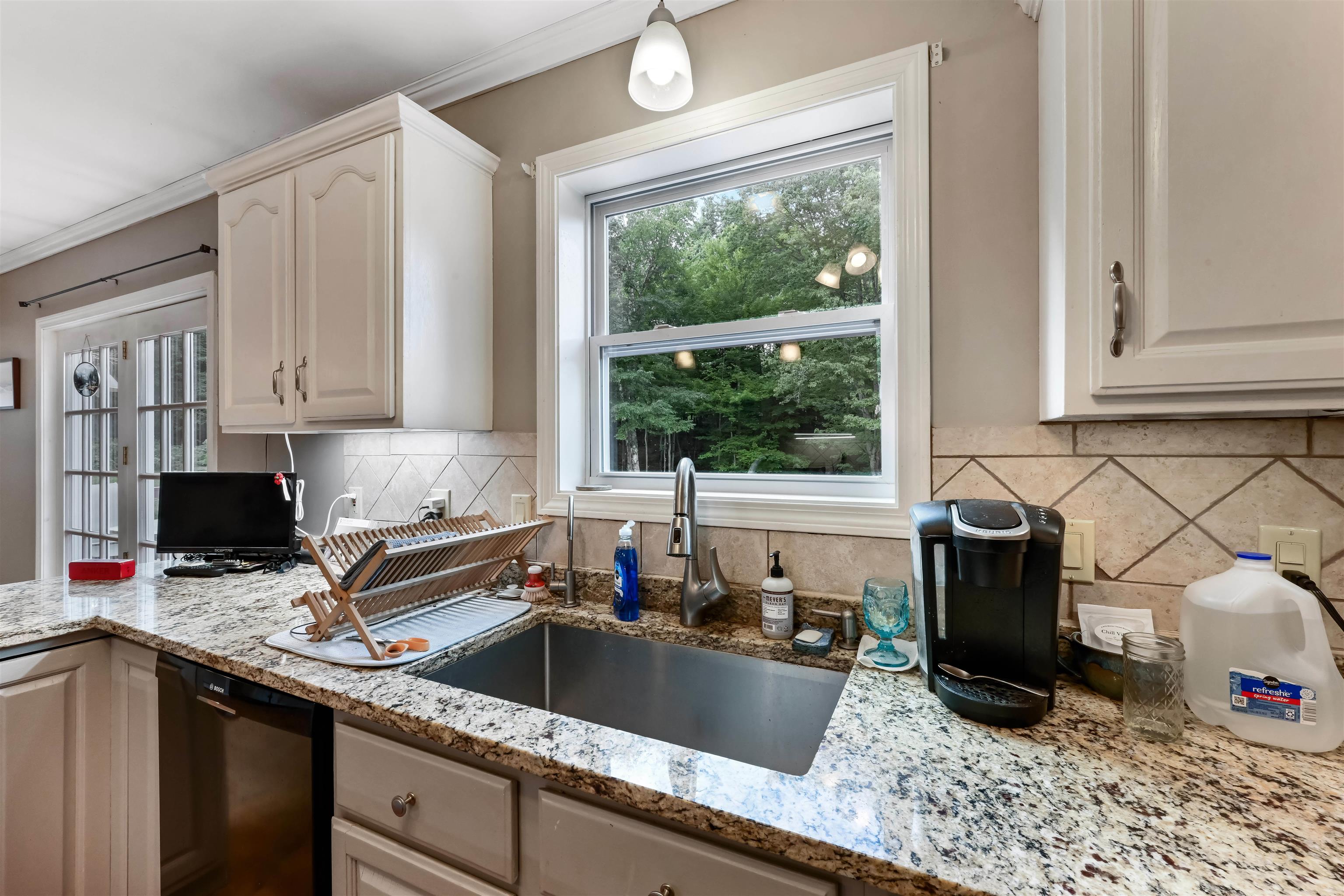 67 Applewood Drive photo 8