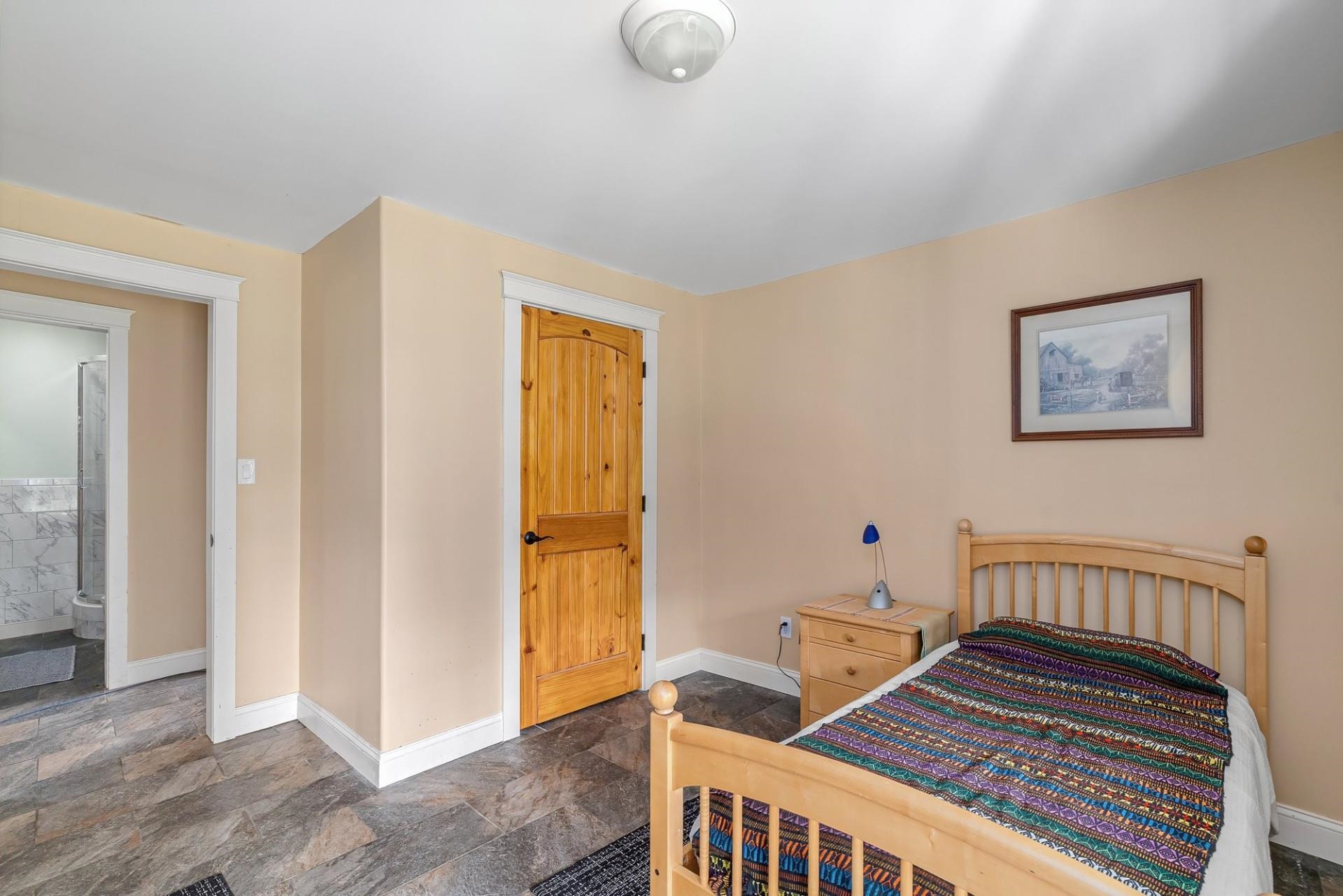 75 Carroll Meadow Lane photo 12