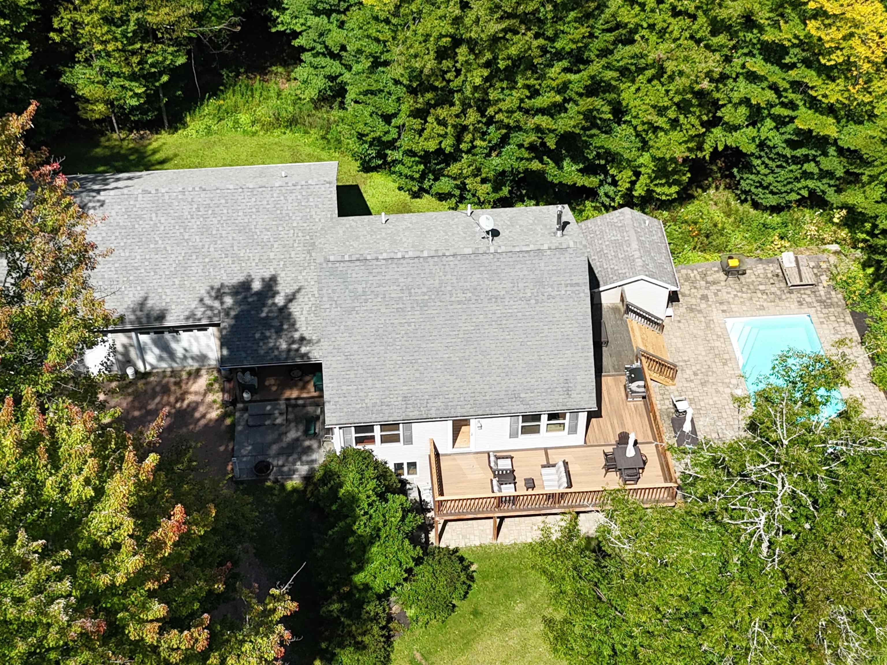 422 Hayden Hill E Road photo 2