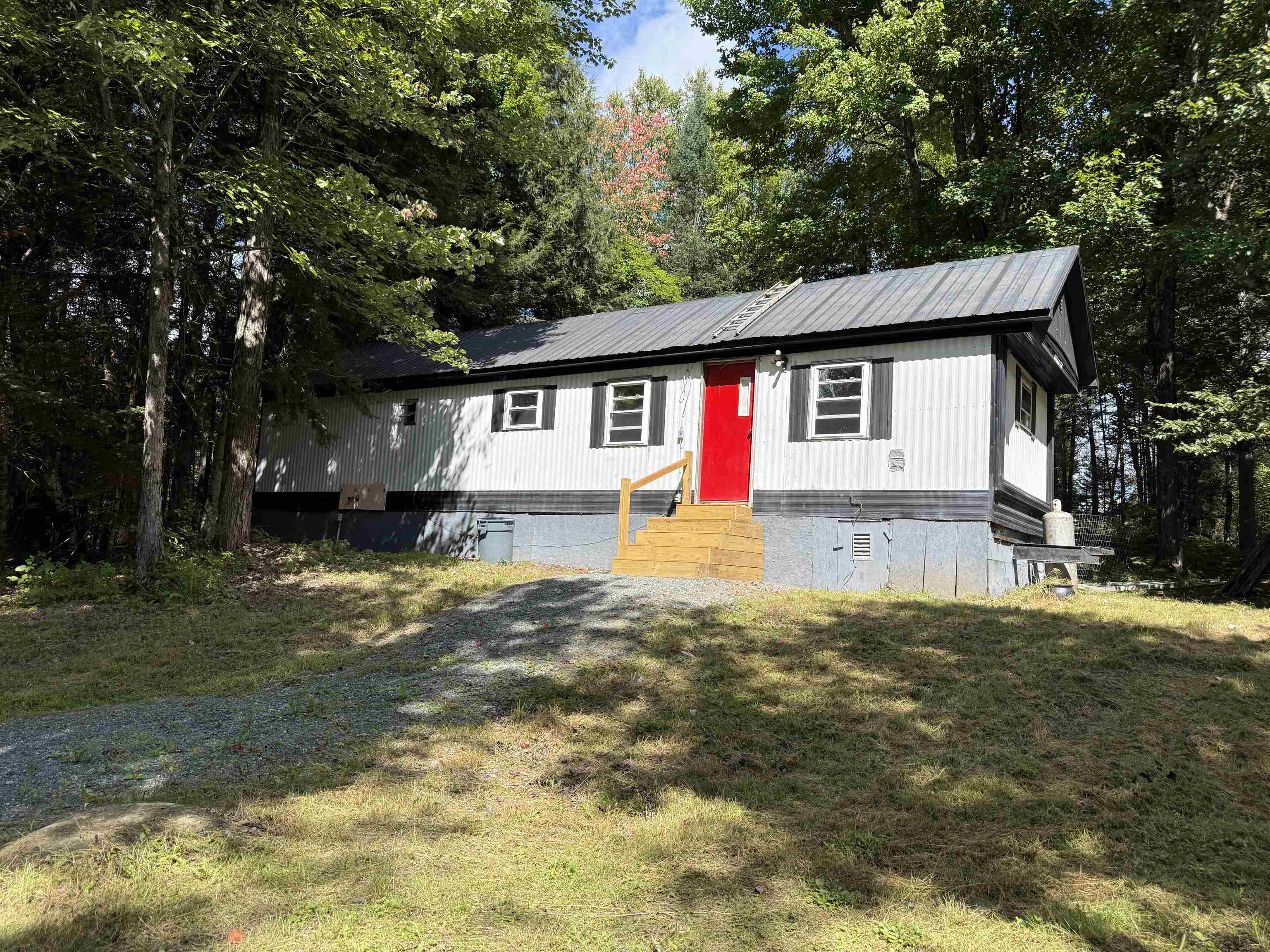 528 North Concord Road photo 2