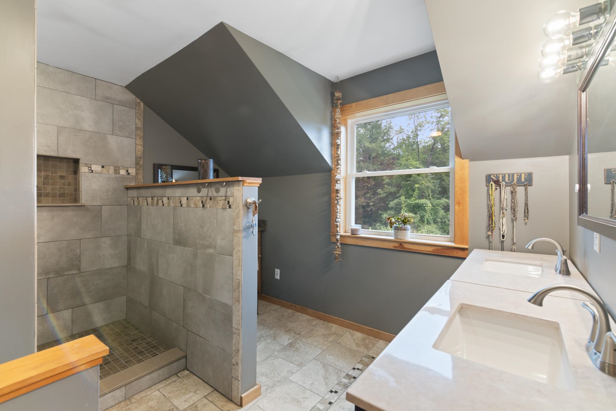 253 Sugar House Hill photo 22