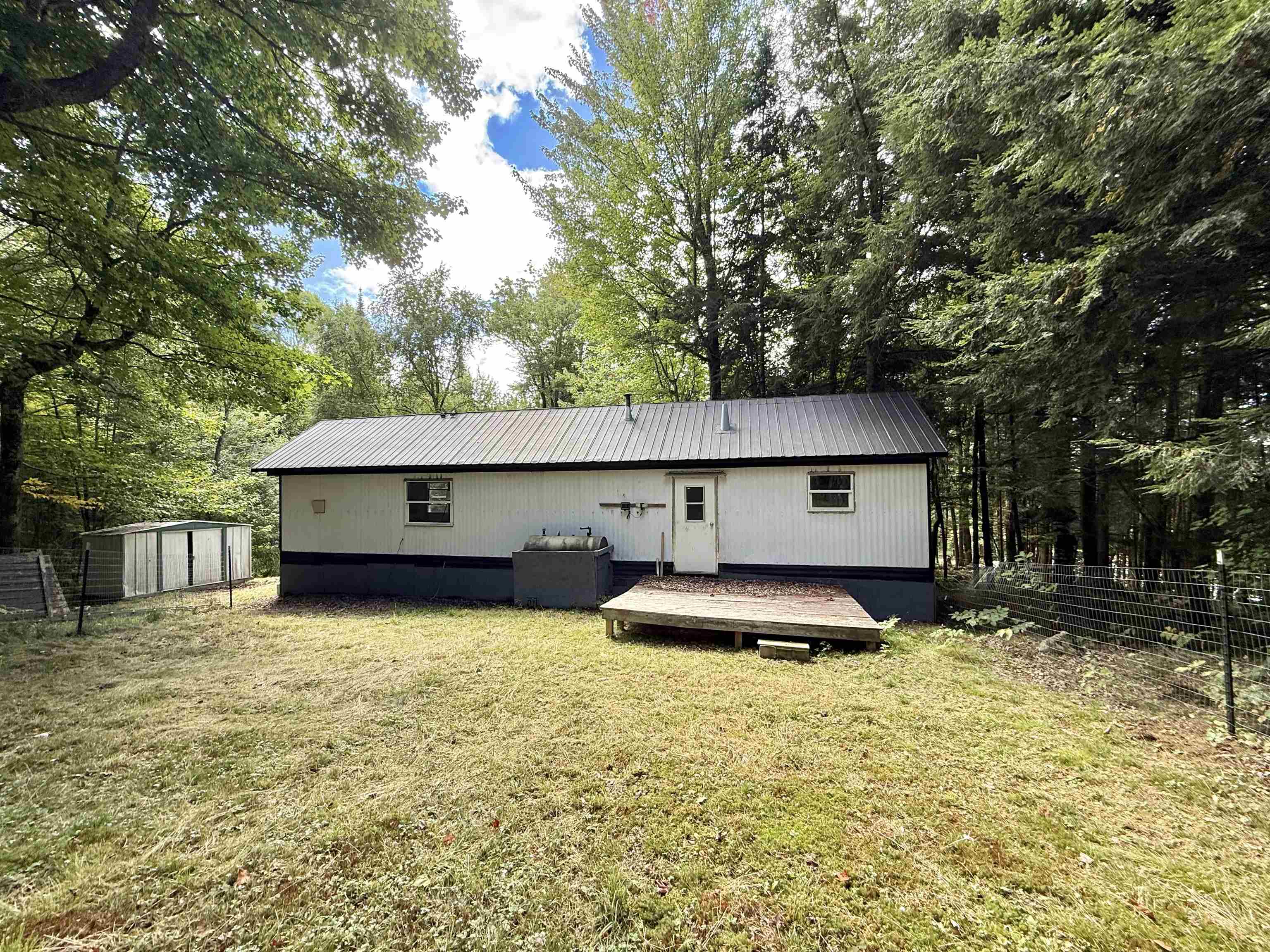 528 North Concord Road photo 4