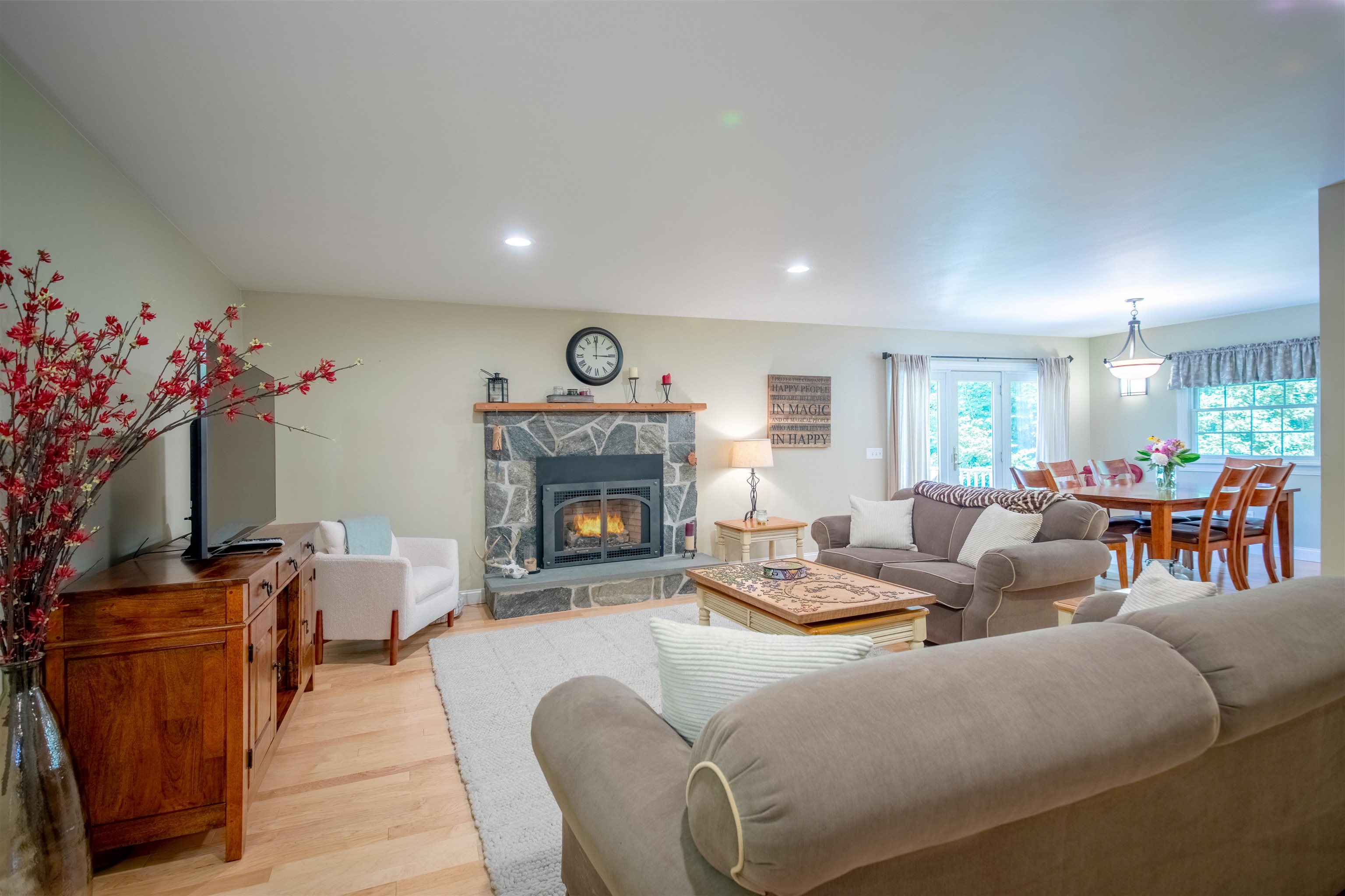 68 Antler Loop photo 6