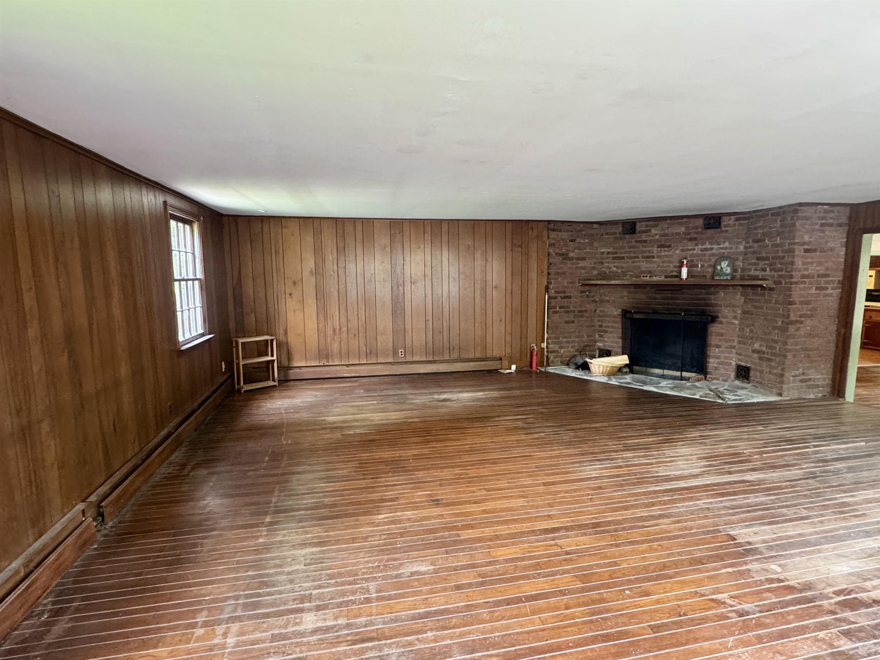 10523 Pomfret Road photo 9
