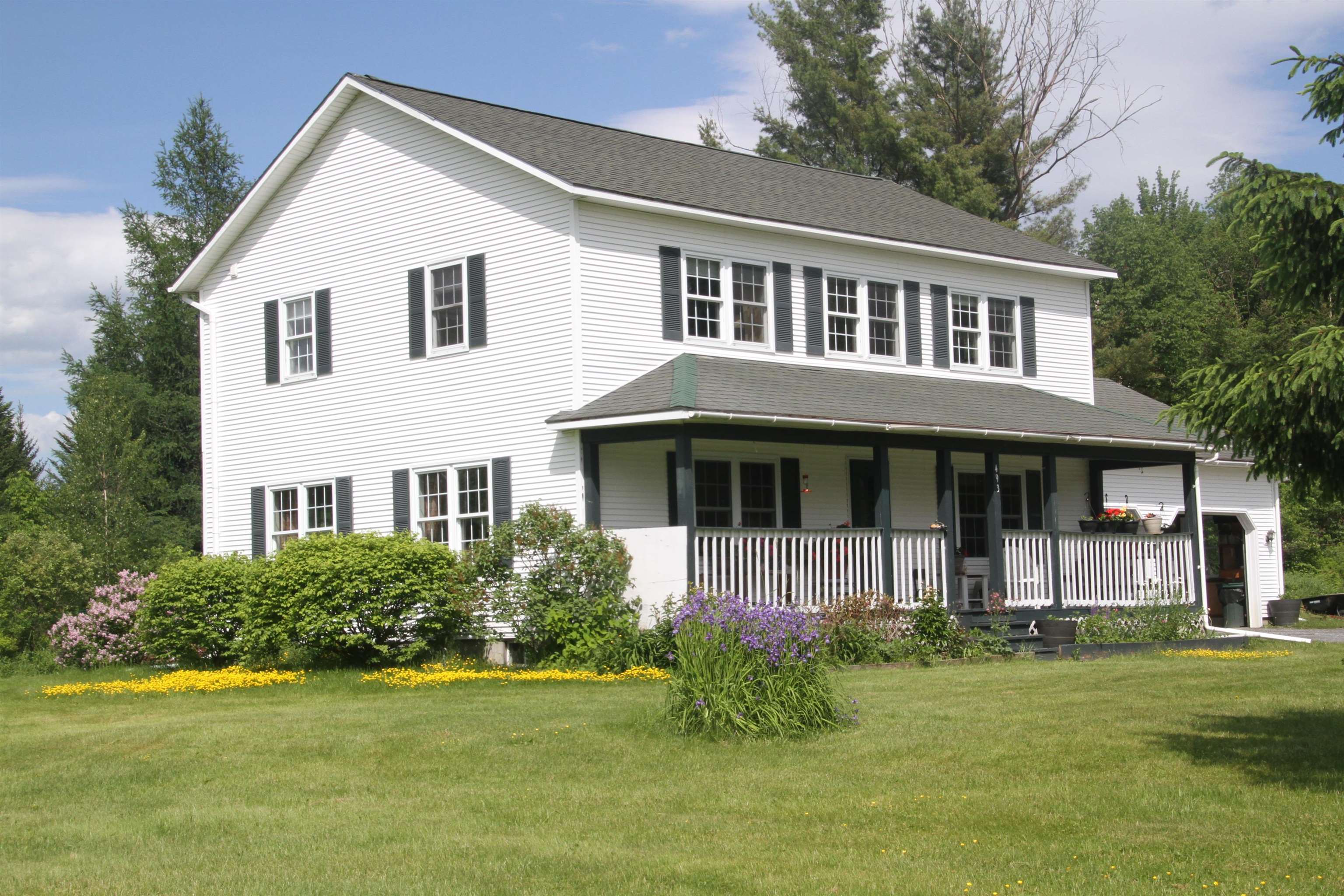 Single Family in Morristown VT