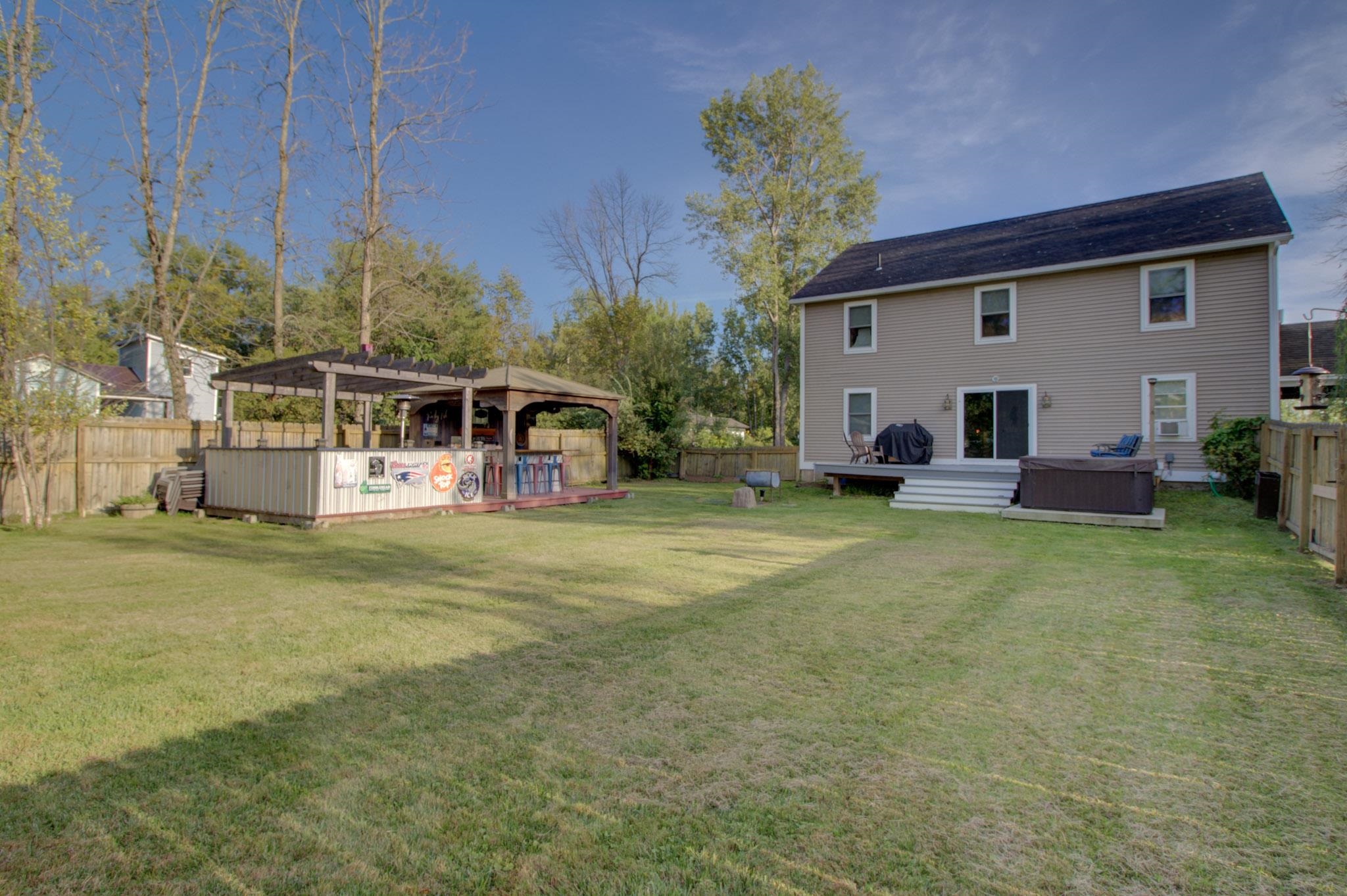 9 Cedar Street photo 11