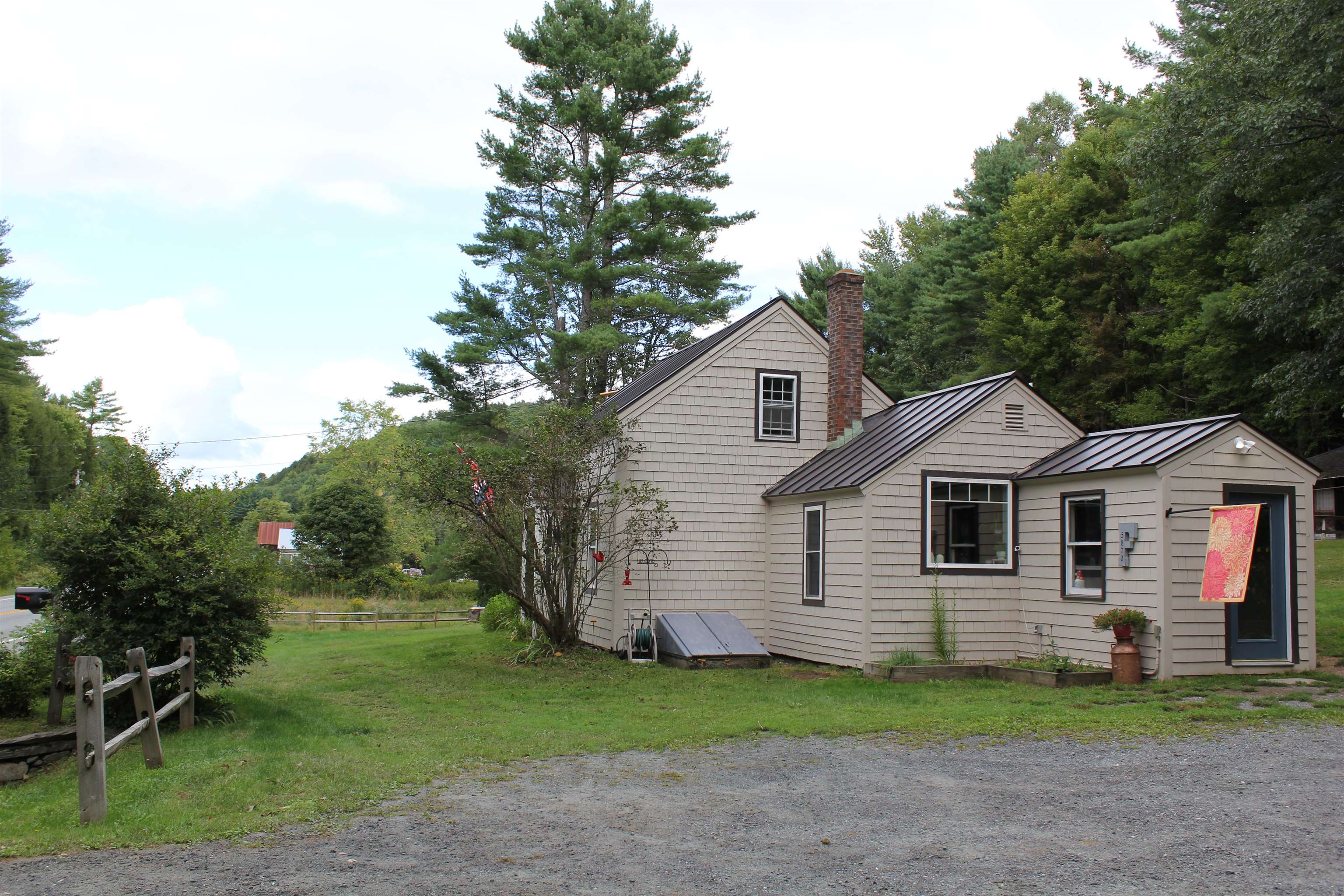 5870 VT Route 113 photo 3