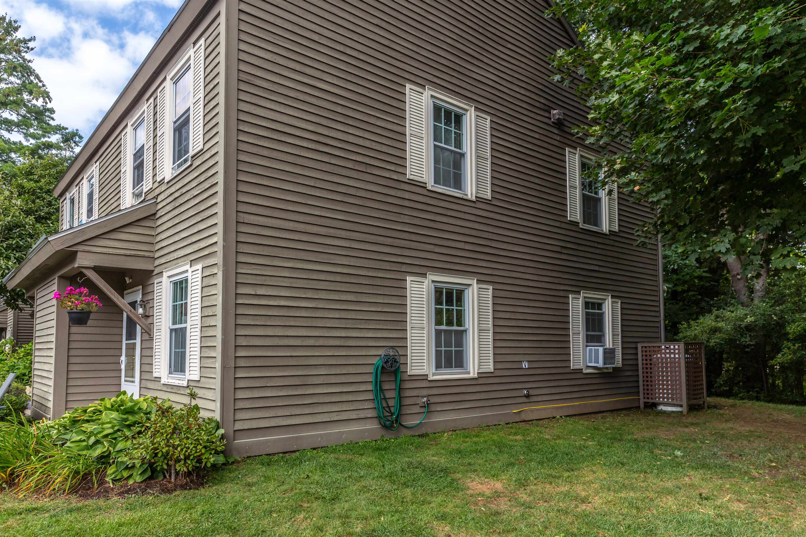 23 Hayes Avenue photo 3