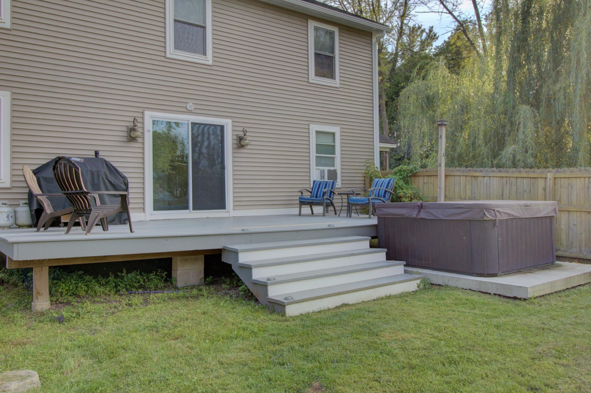 9 Cedar Street photo 35