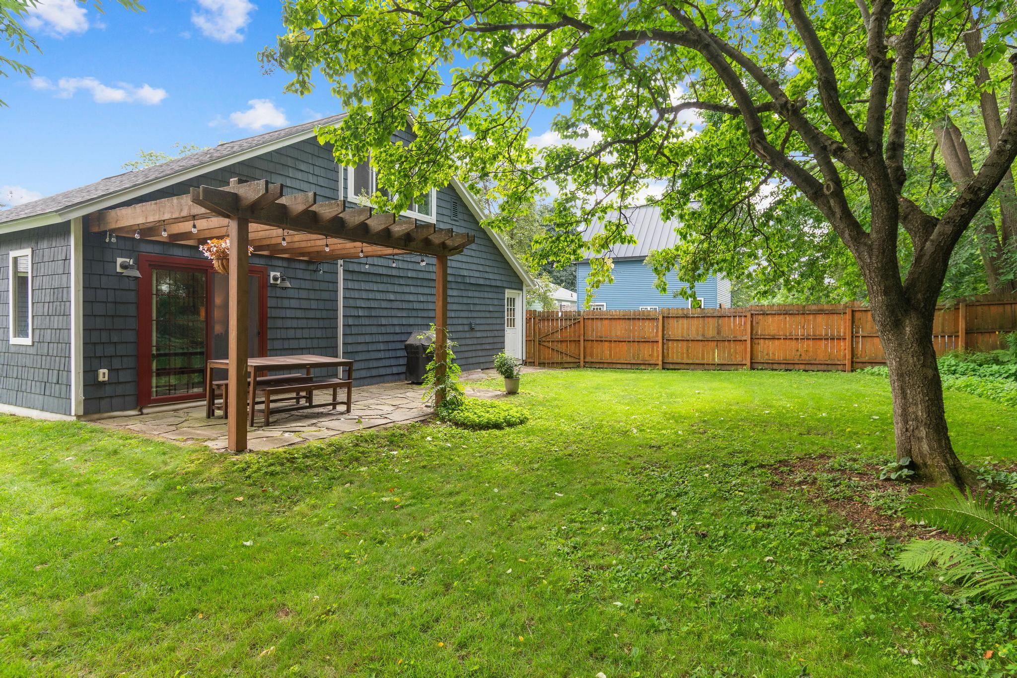 49 Hayden Parkway photo 41