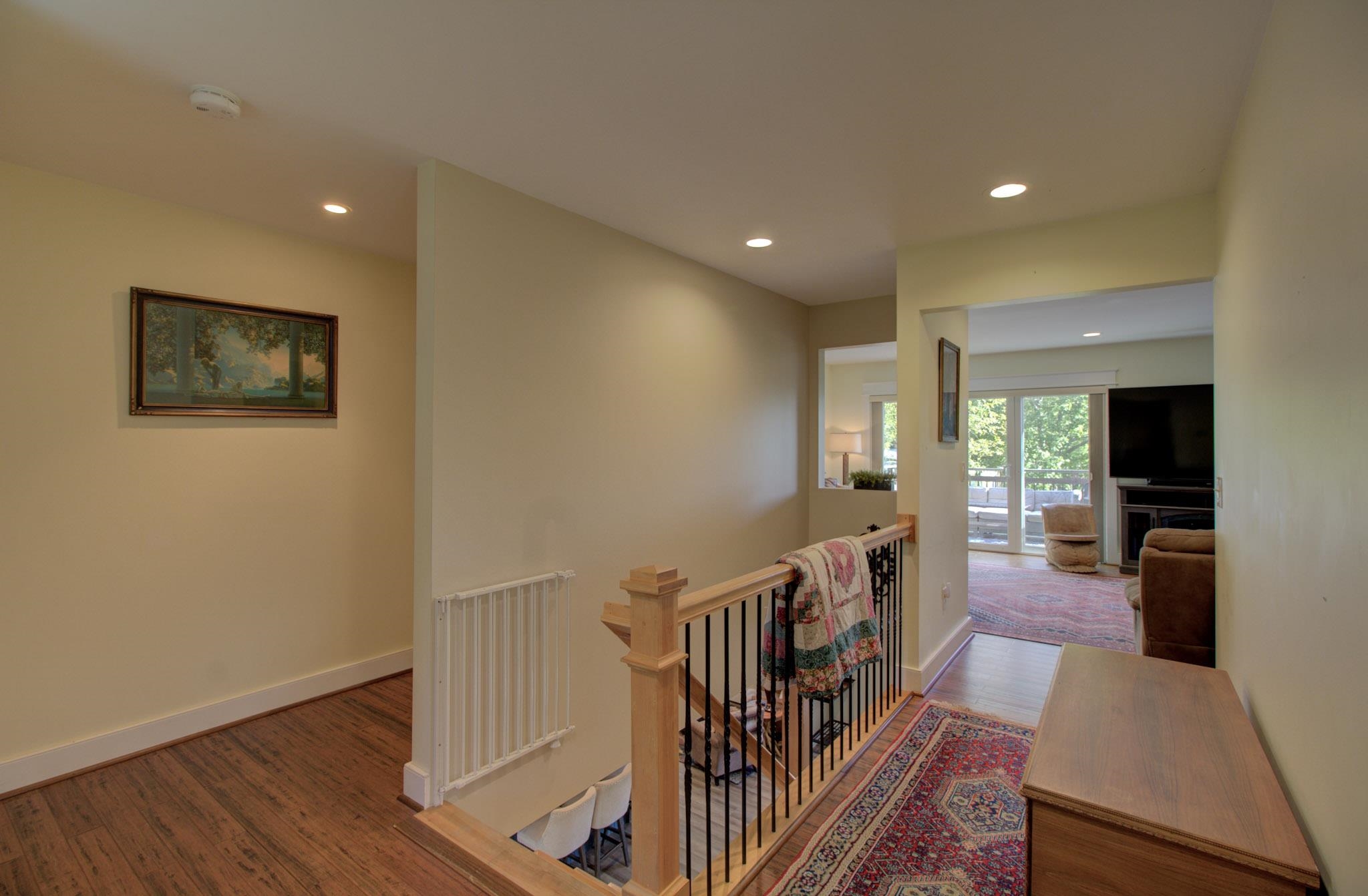 9 Cedar Street photo 41
