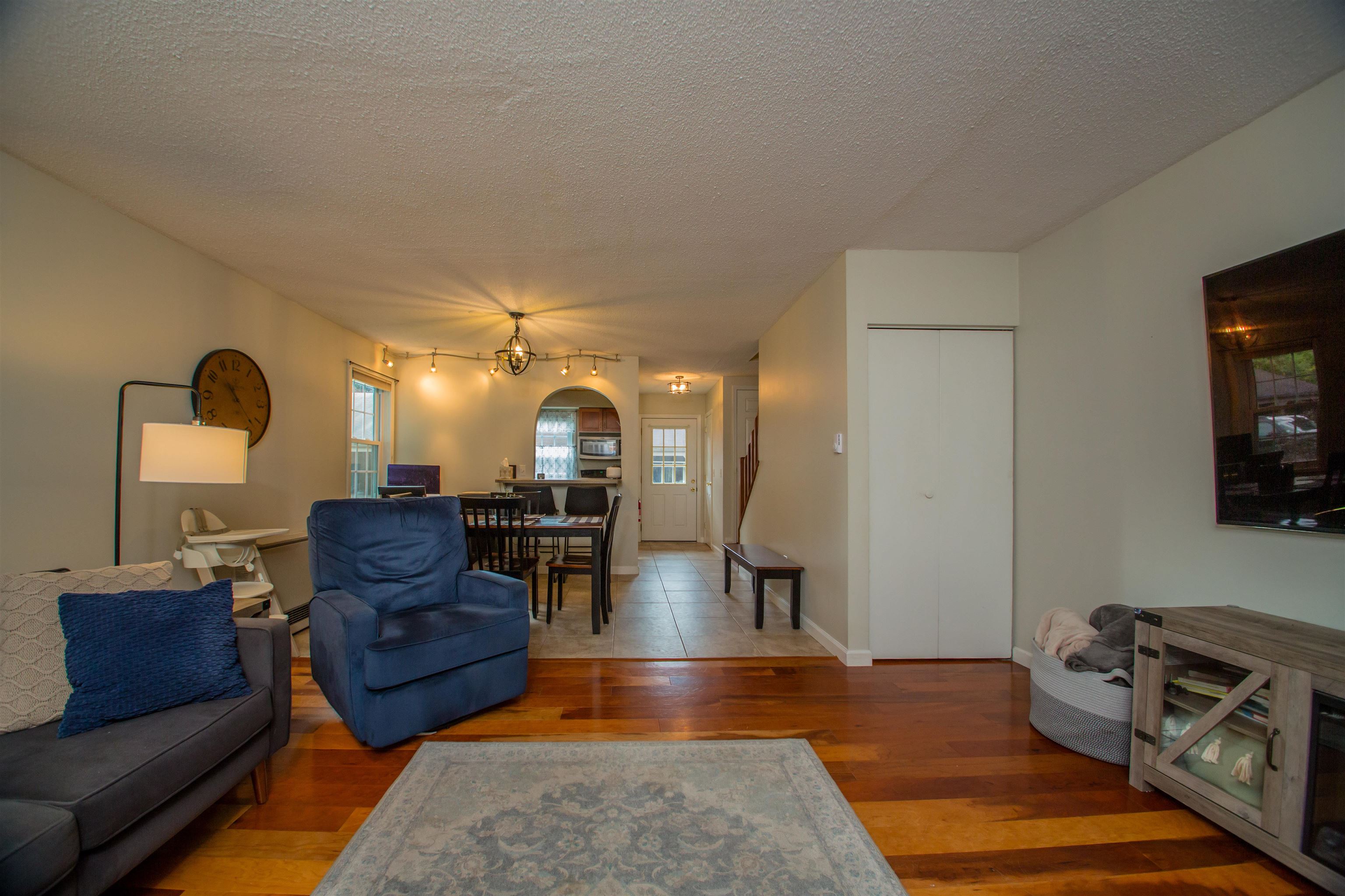 23 Hayes Avenue photo 9