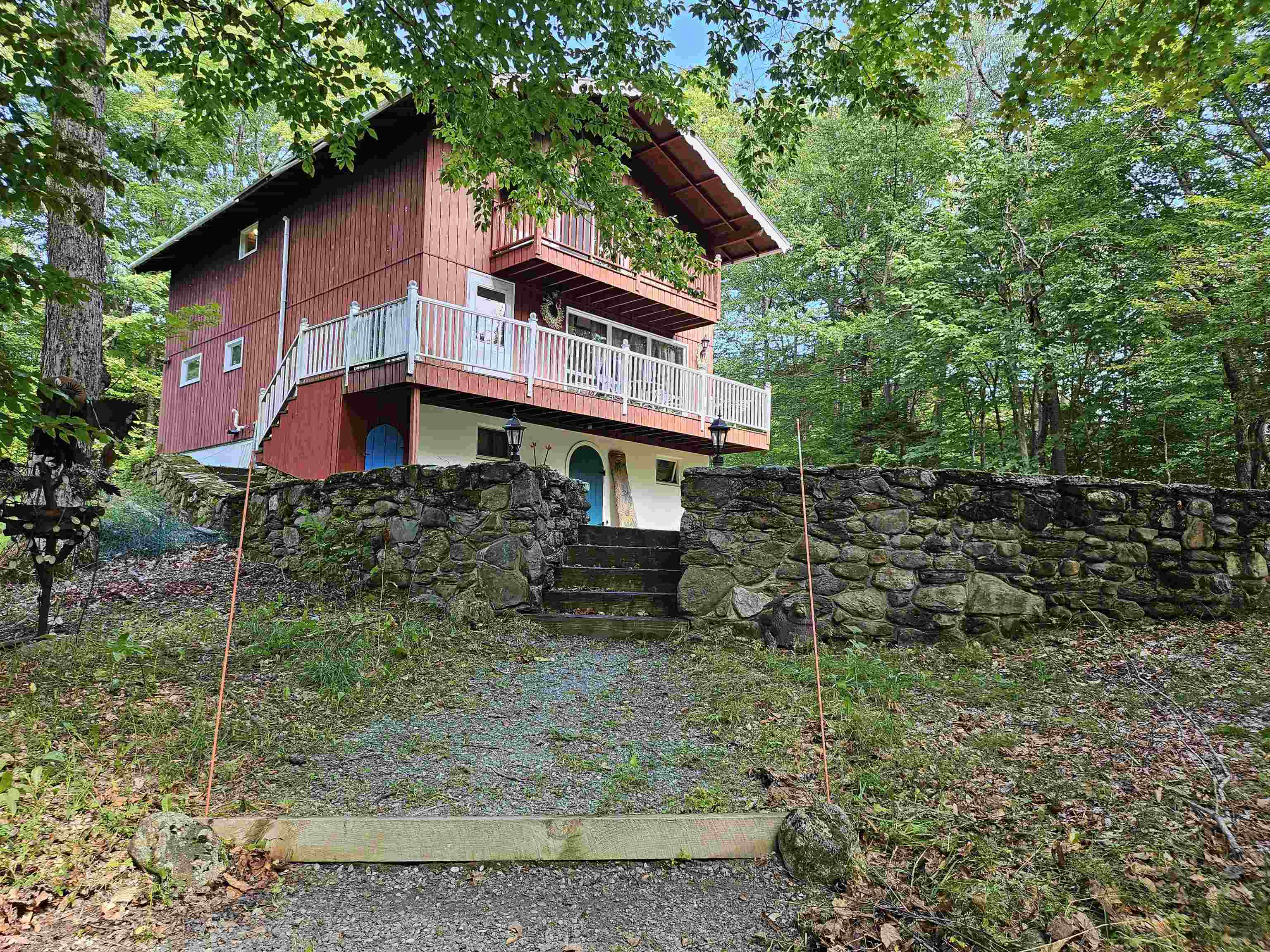 919 Highland Drive photo 1