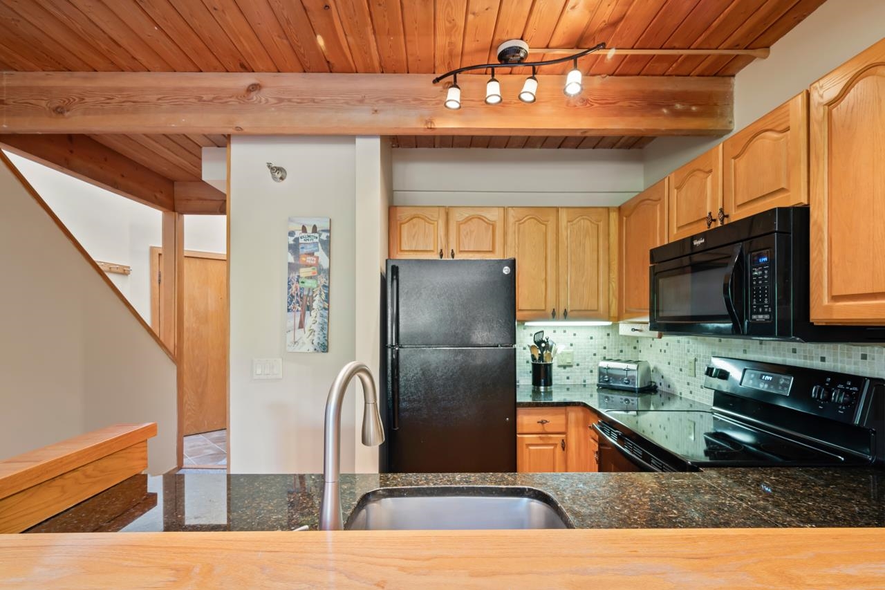 112 High Ridge Road photo 10