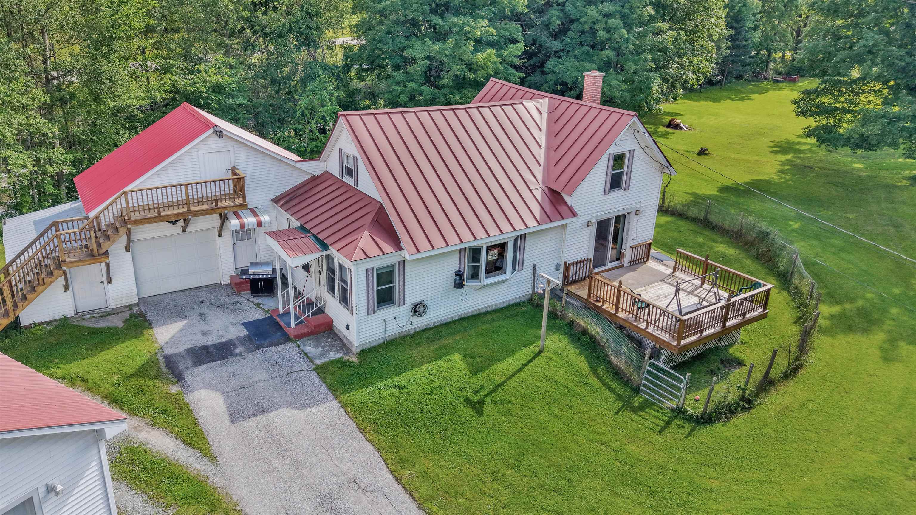 218 Brook Road photo 2