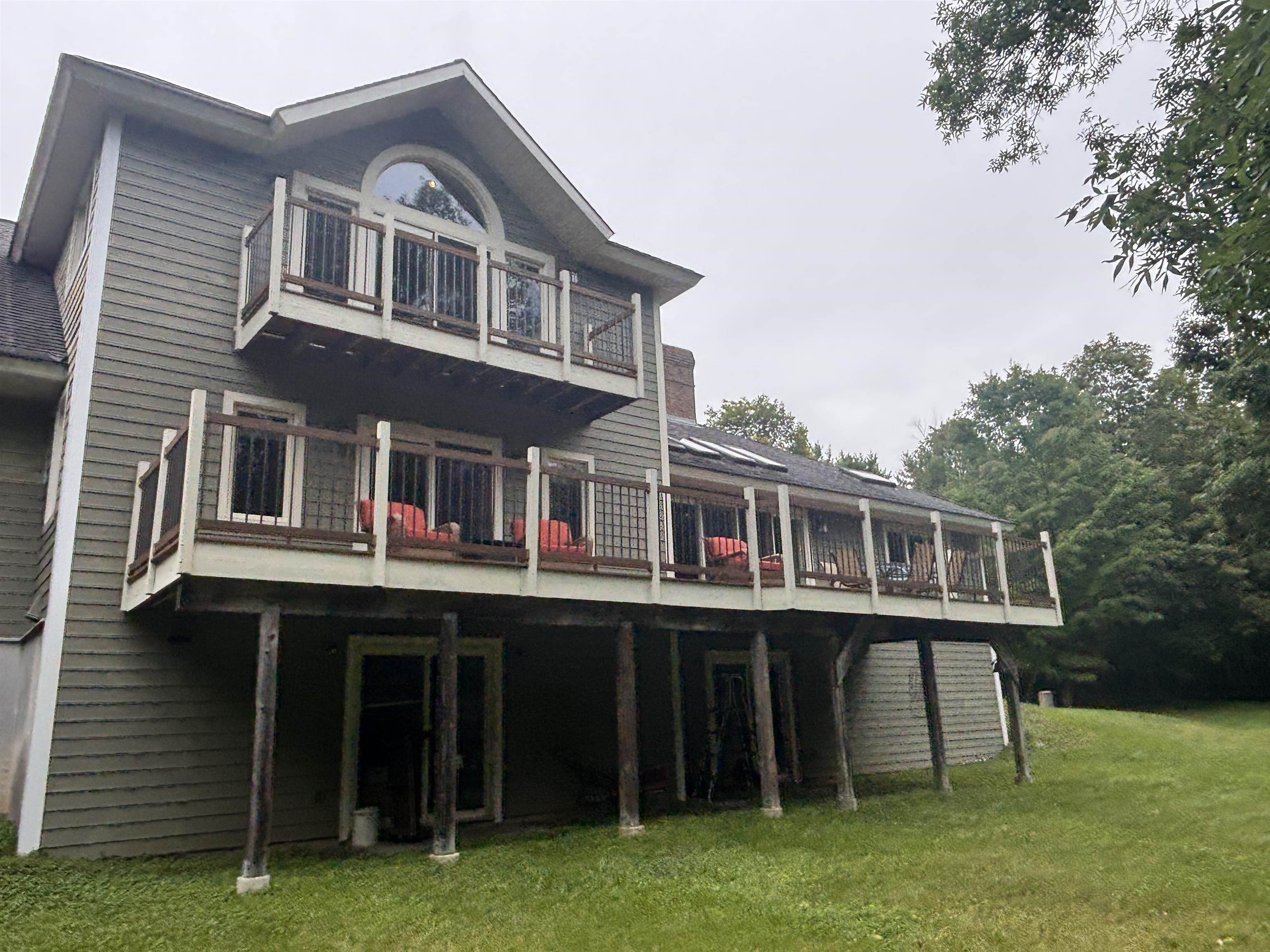 12 Wilcox Road photo 2
