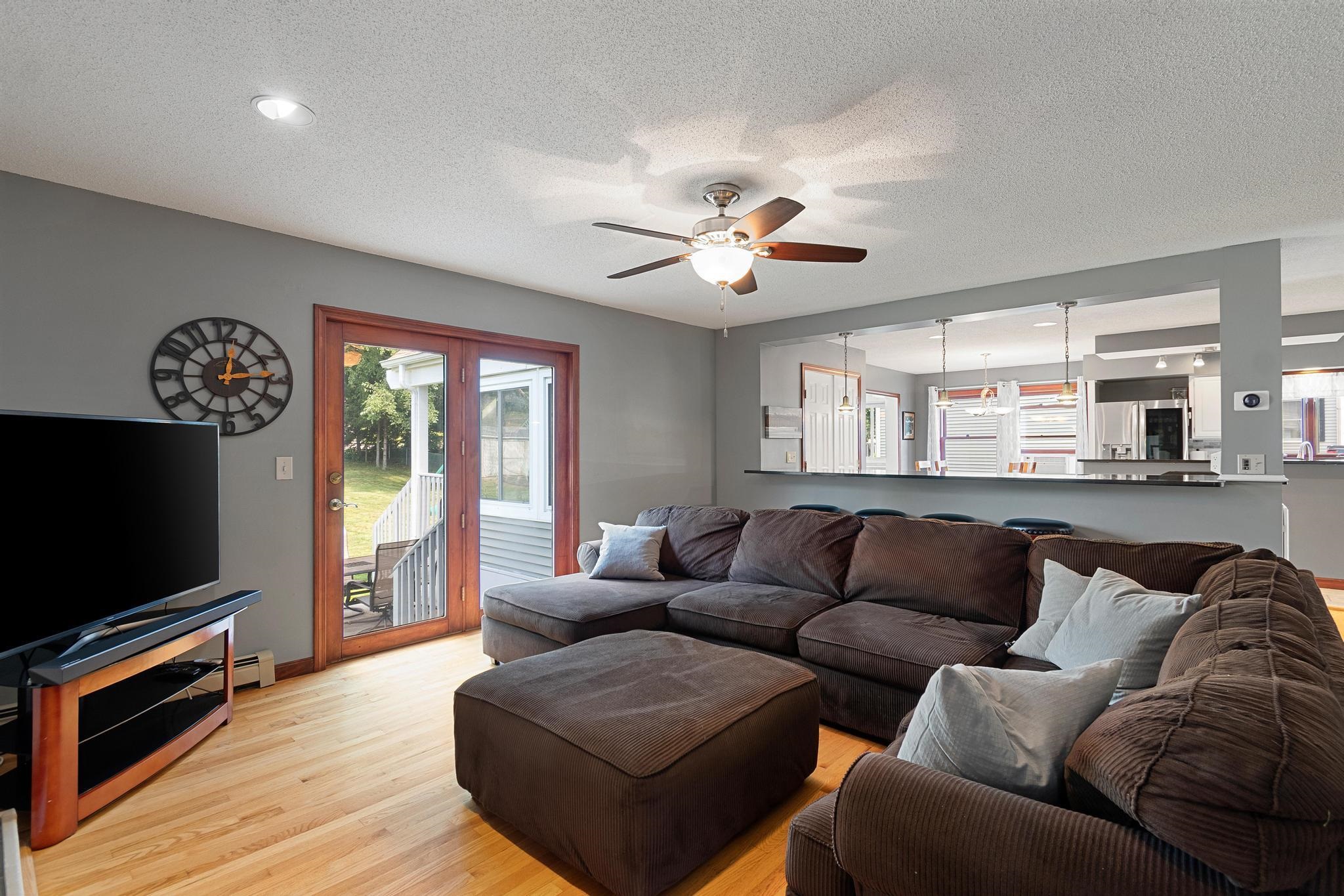 110 Liberty Lane photo 21