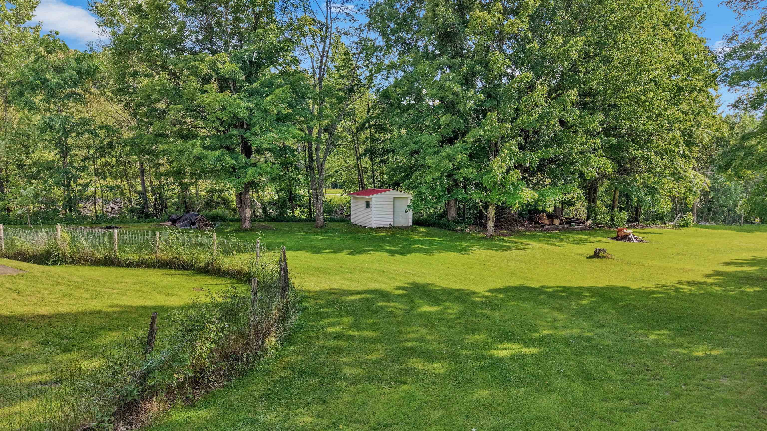 218 Brook Road photo 24