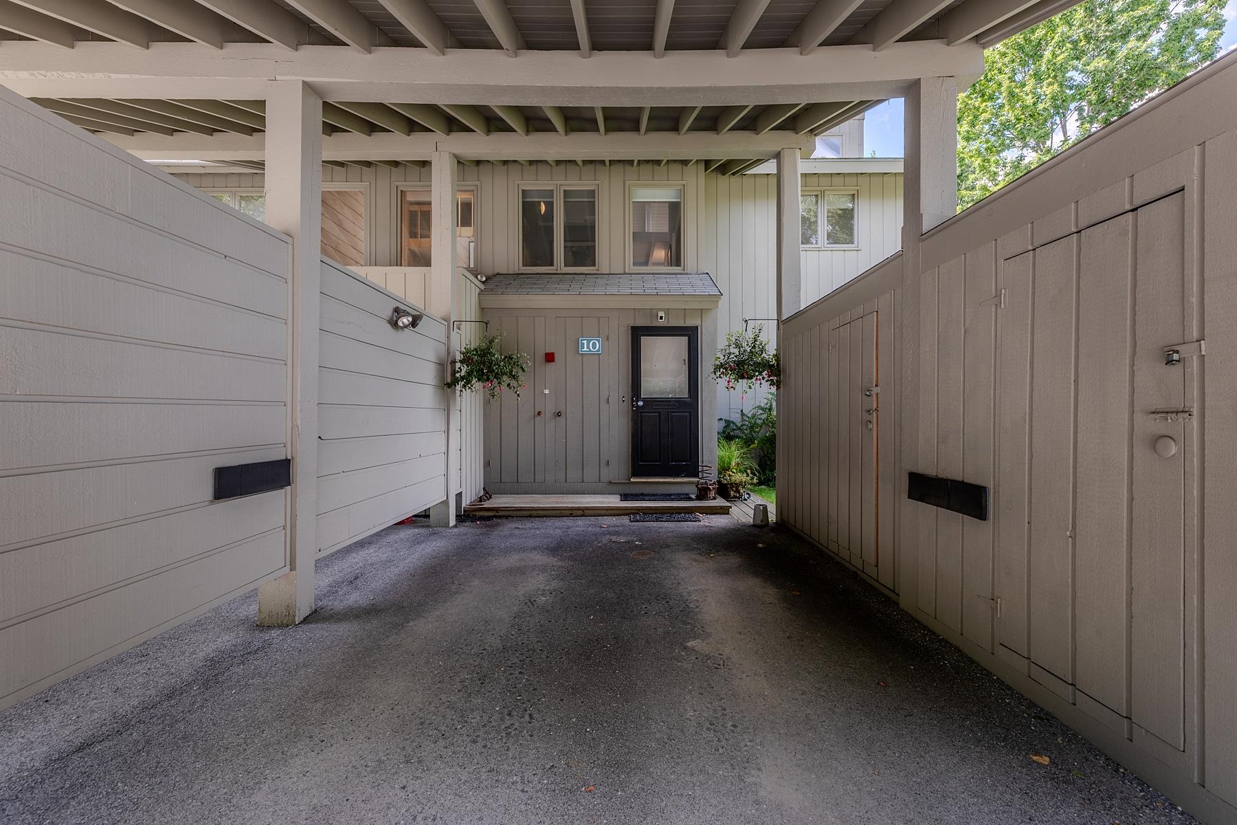 4910 Vaughn Farm Road photo 26