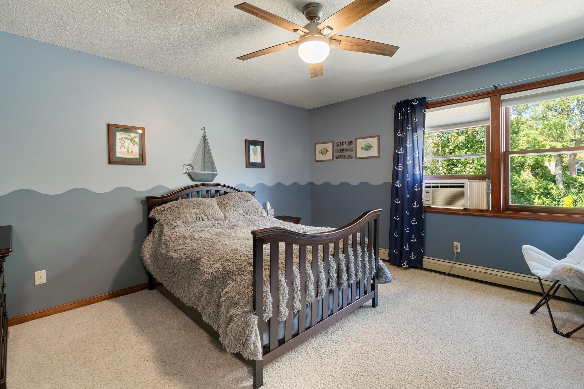 110 Liberty Lane photo 37