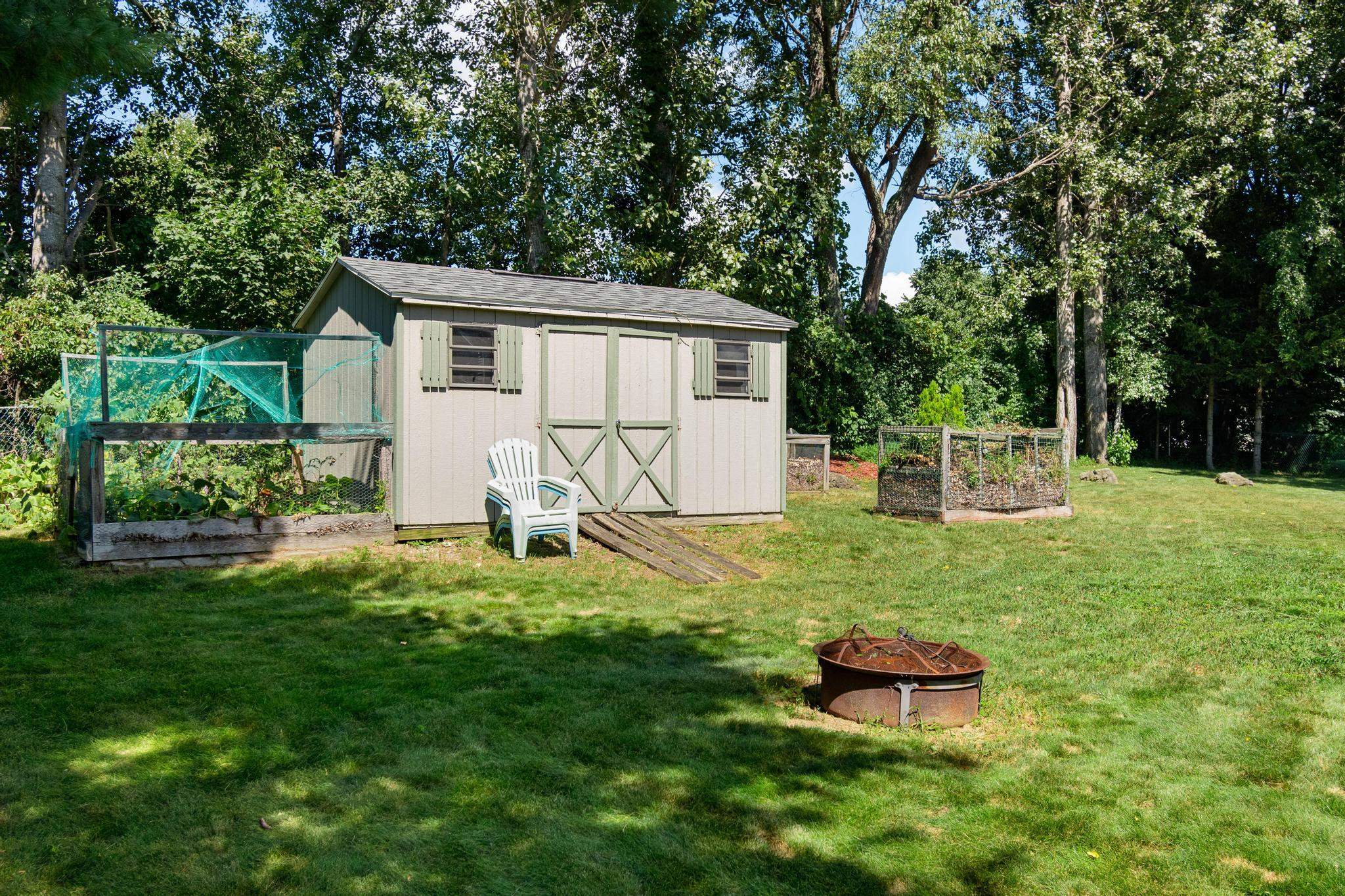110 Liberty Lane photo 54