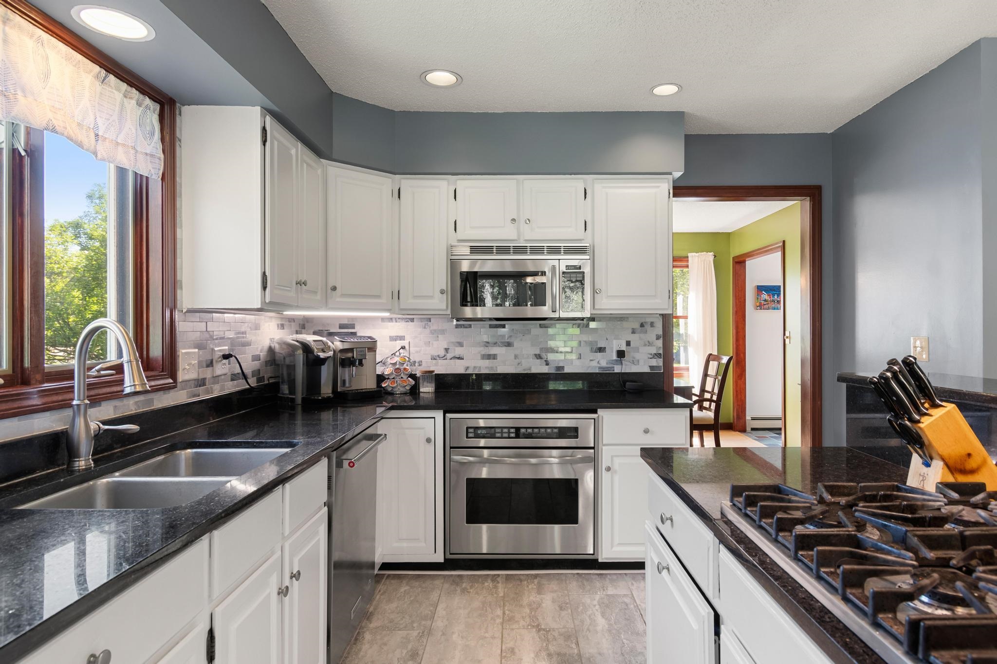 110 Liberty Lane photo 9