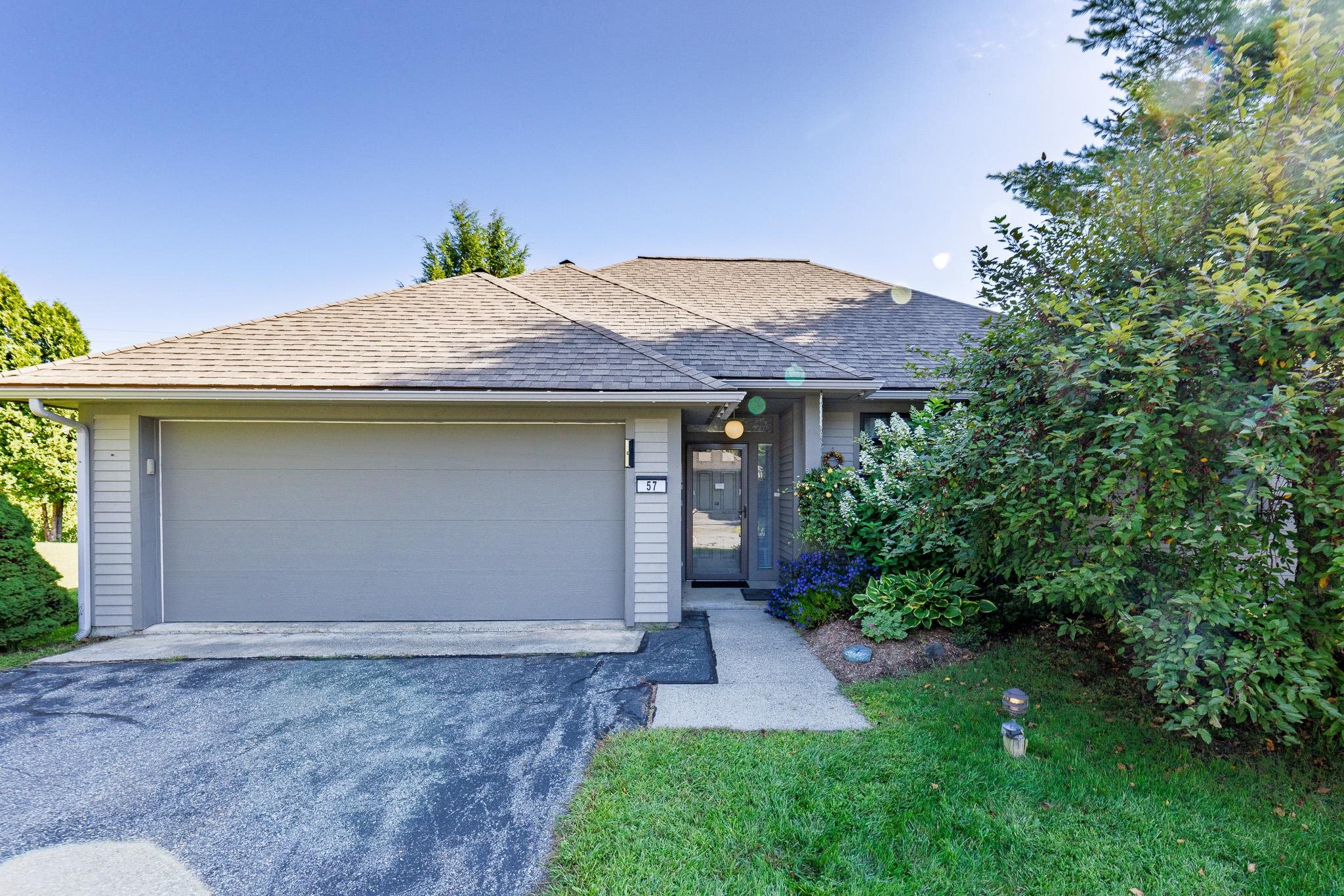 57 Laurel Lane photo 1