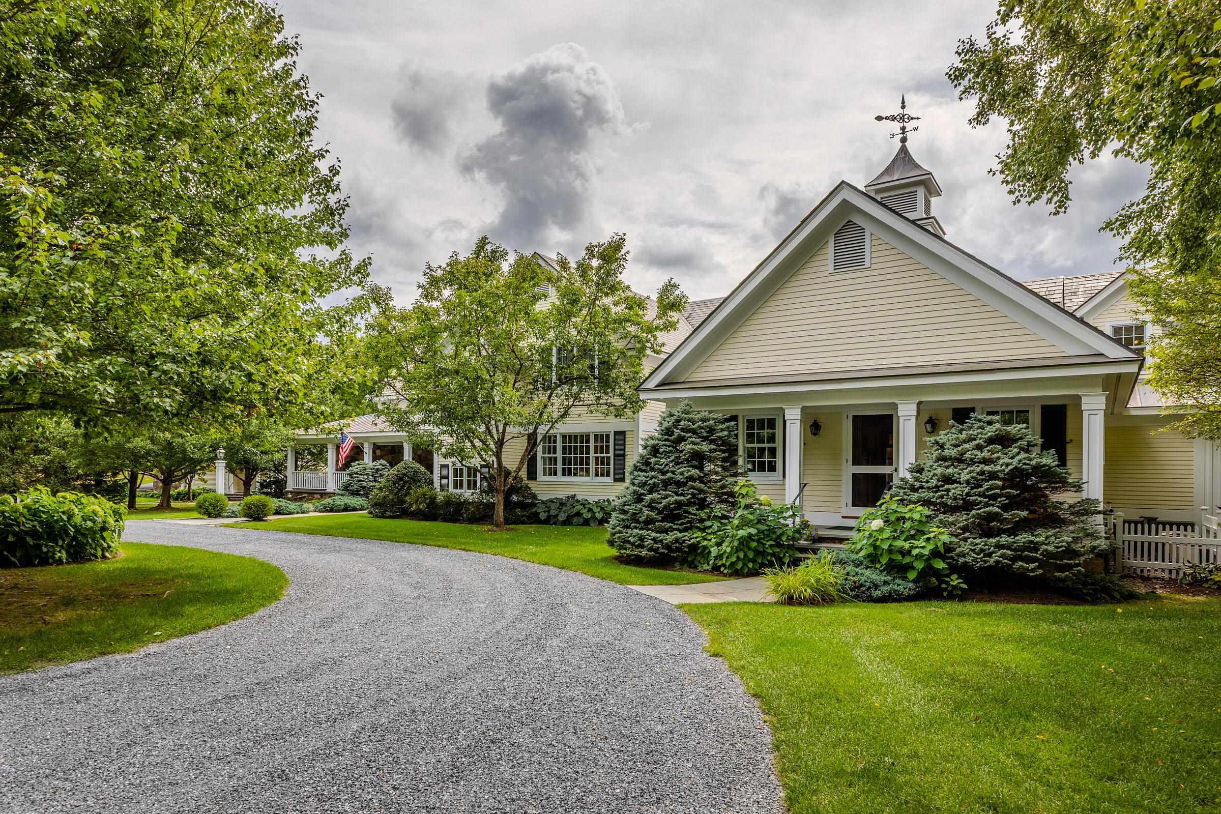325 Twin Willows Lane photo 9