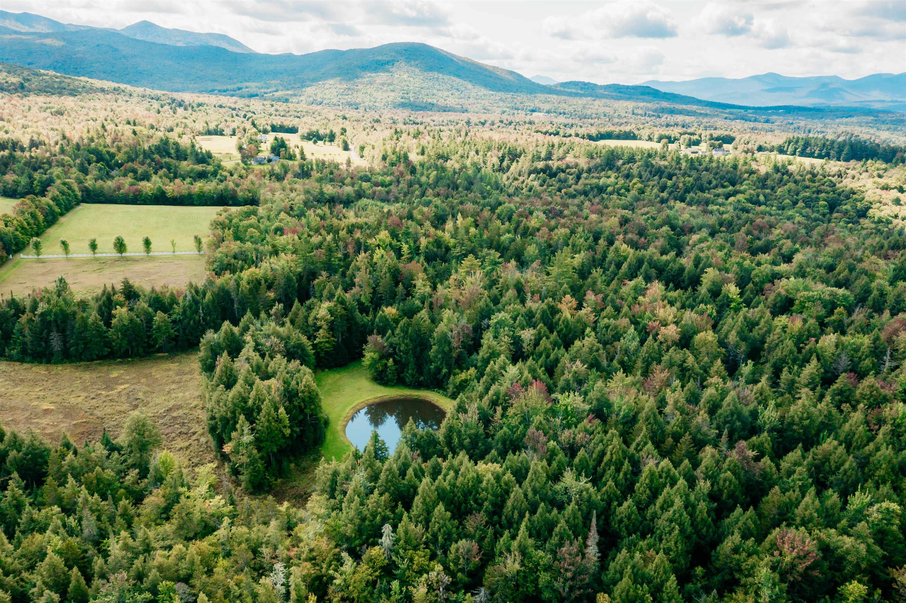 7060 Elmore Mountain Road Morristown, VT 05661 MLS 4887111 Pall