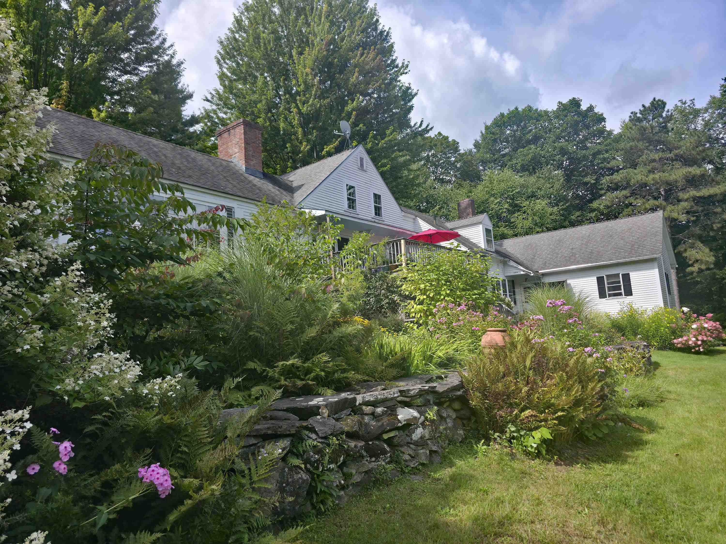 350 West Hill Road photo 12
